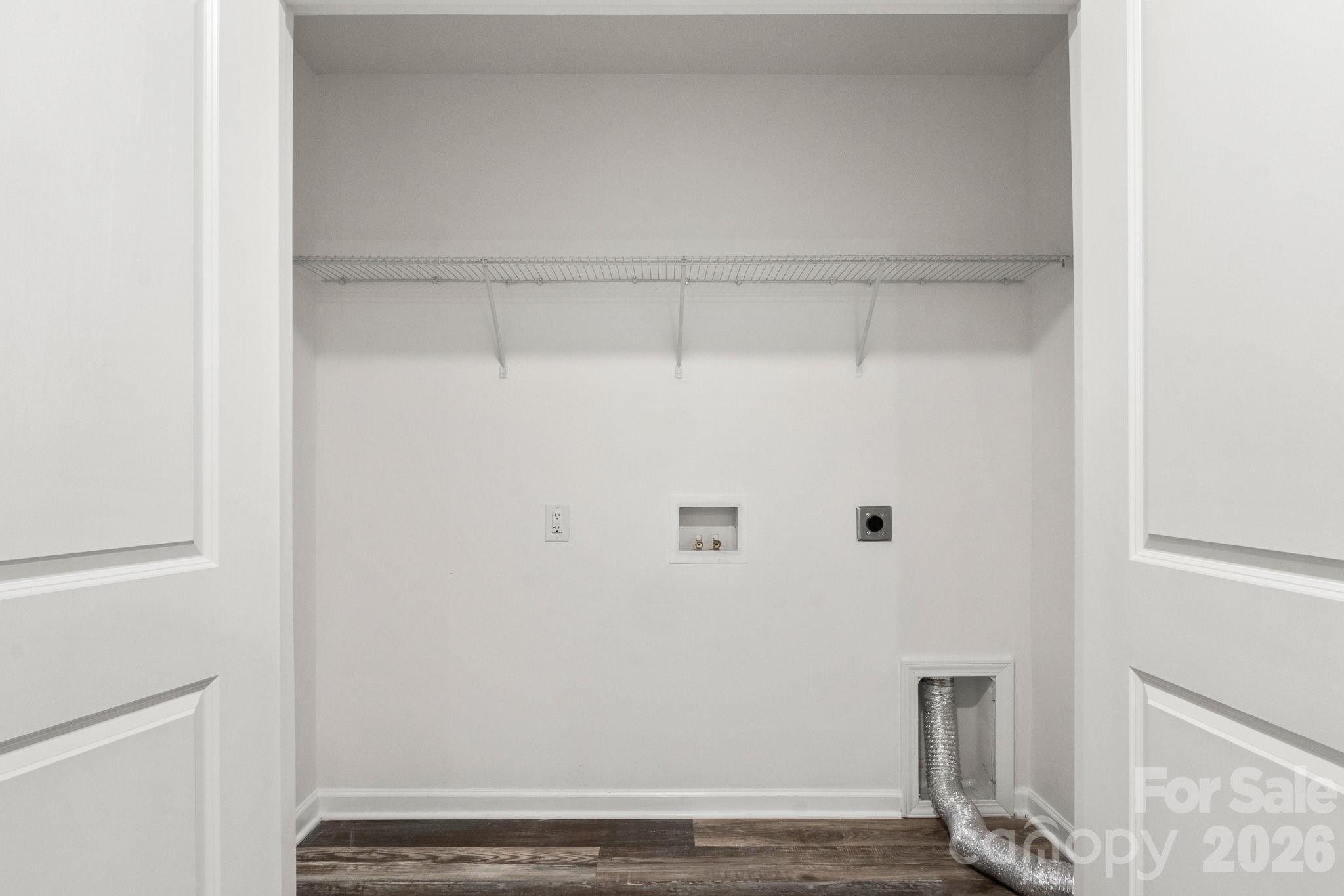 112 Angle Street Property Photo 16