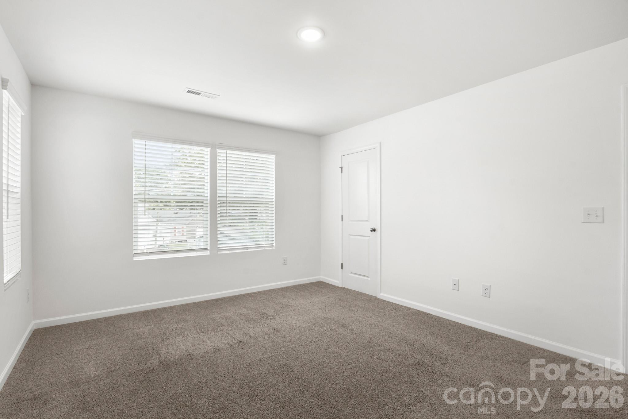112 Angle Street Property Photo 18