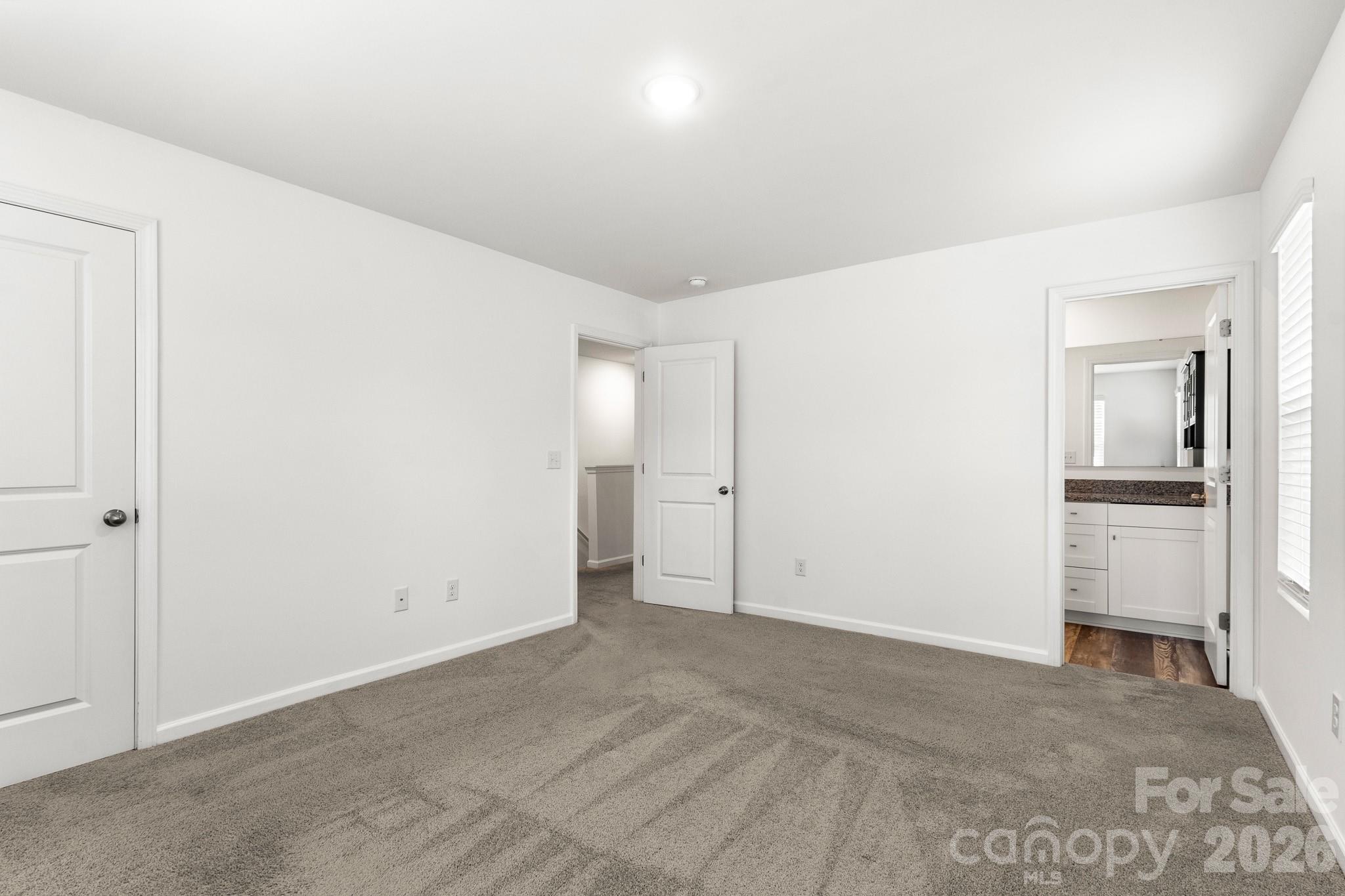 112 Angle Street Property Photo 19
