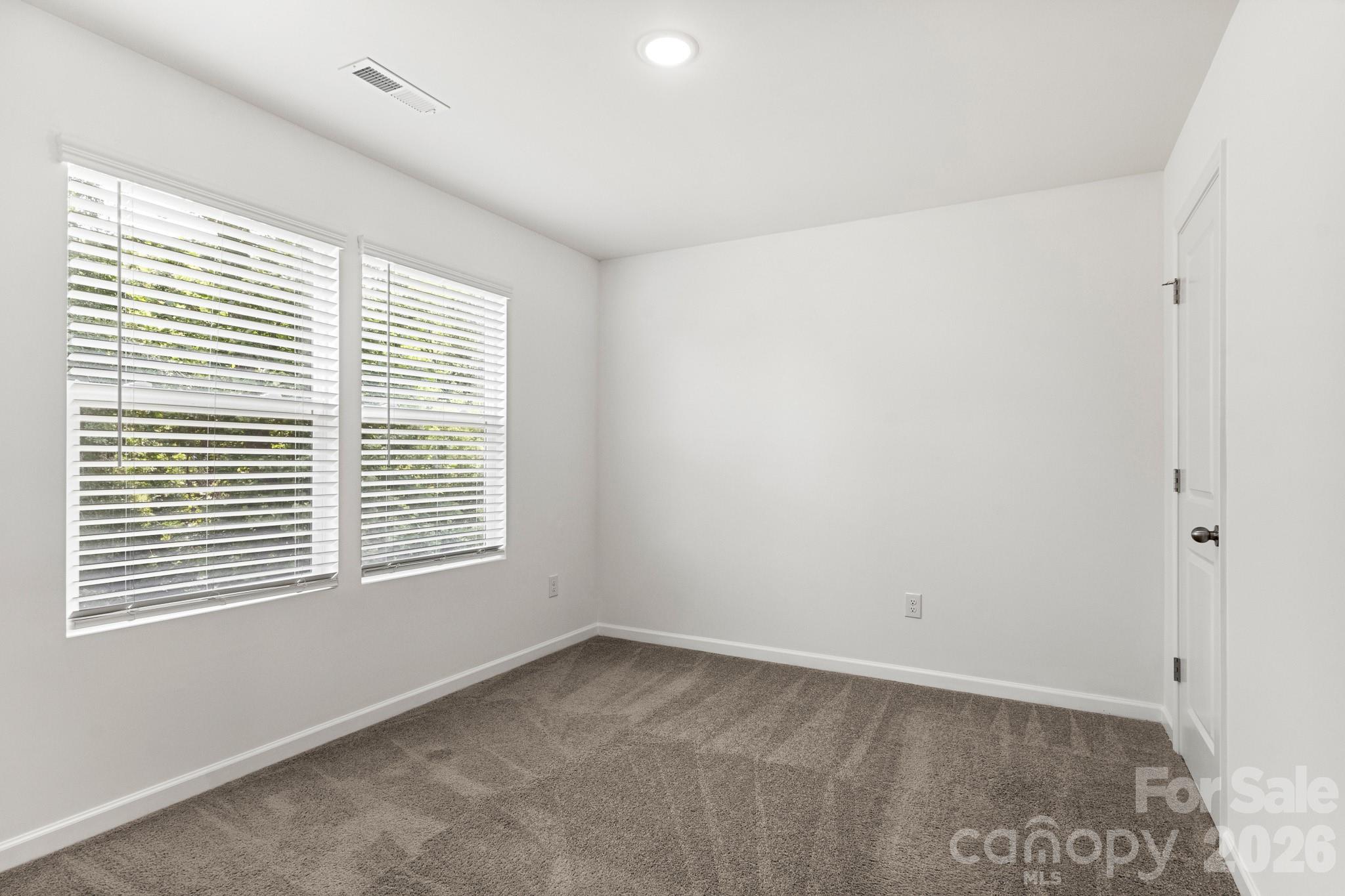 112 Angle Street Property Photo 24