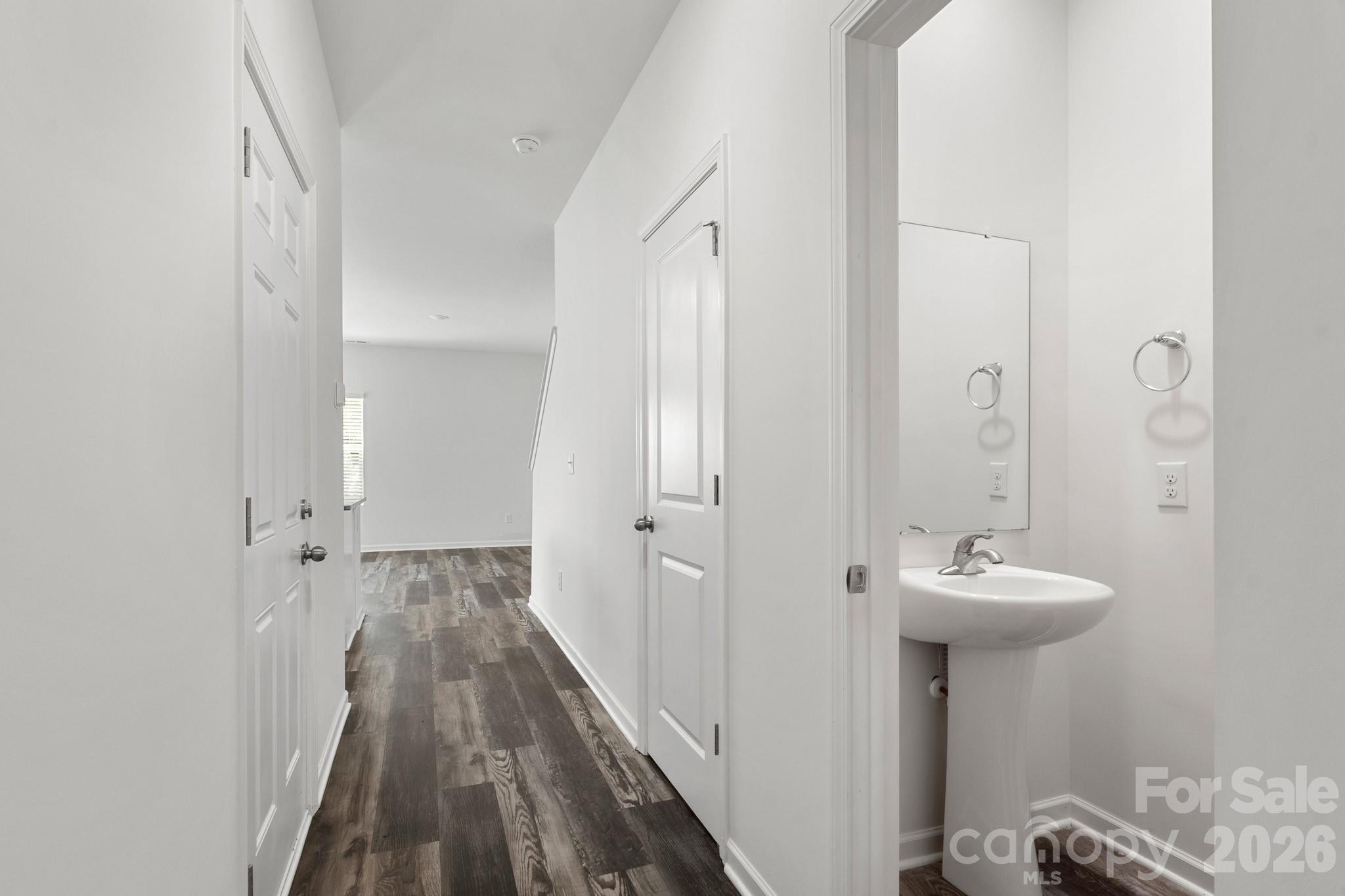 112 Angle Street Property Photo 31