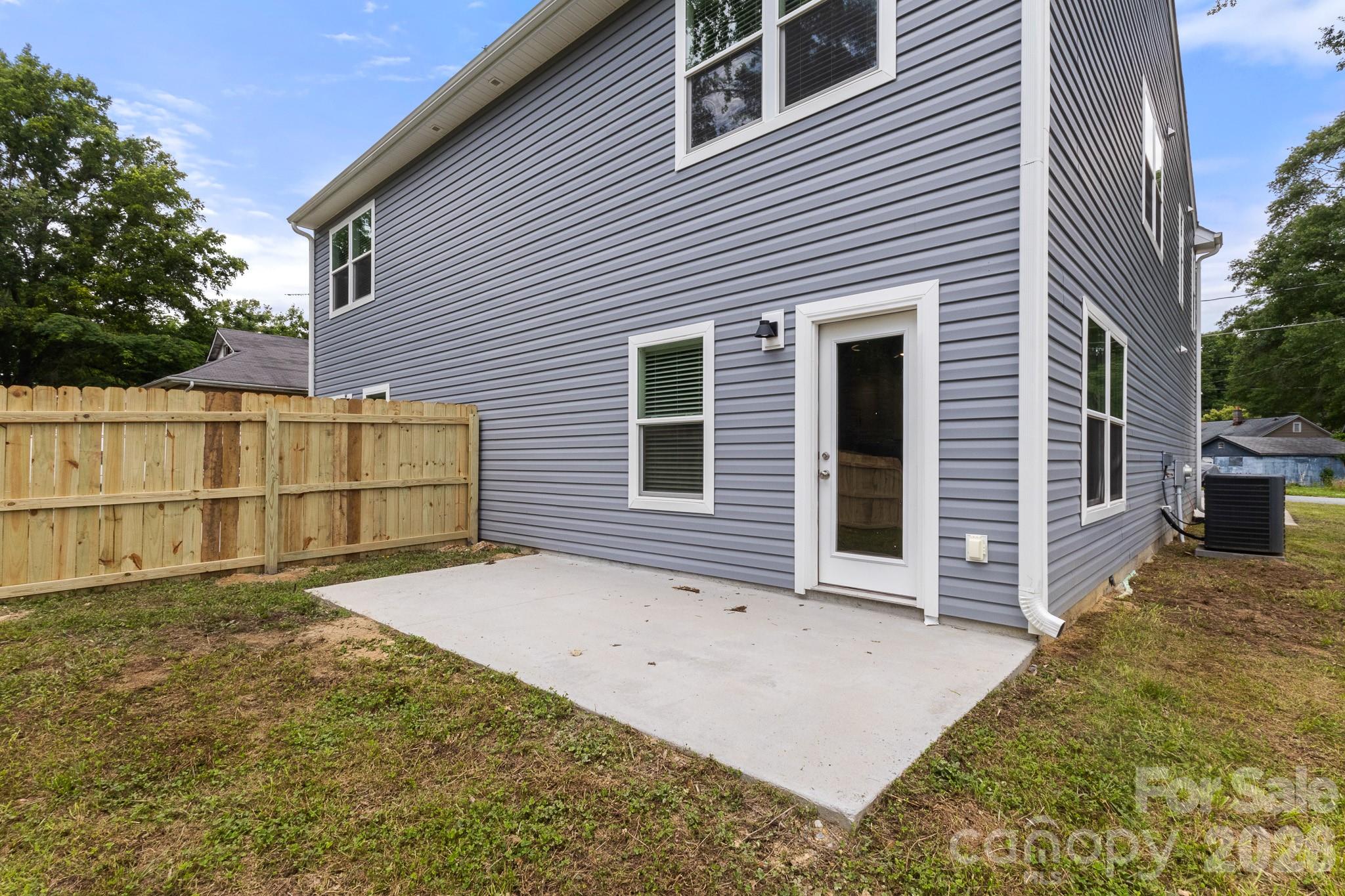 112 Angle Street Property Photo 46