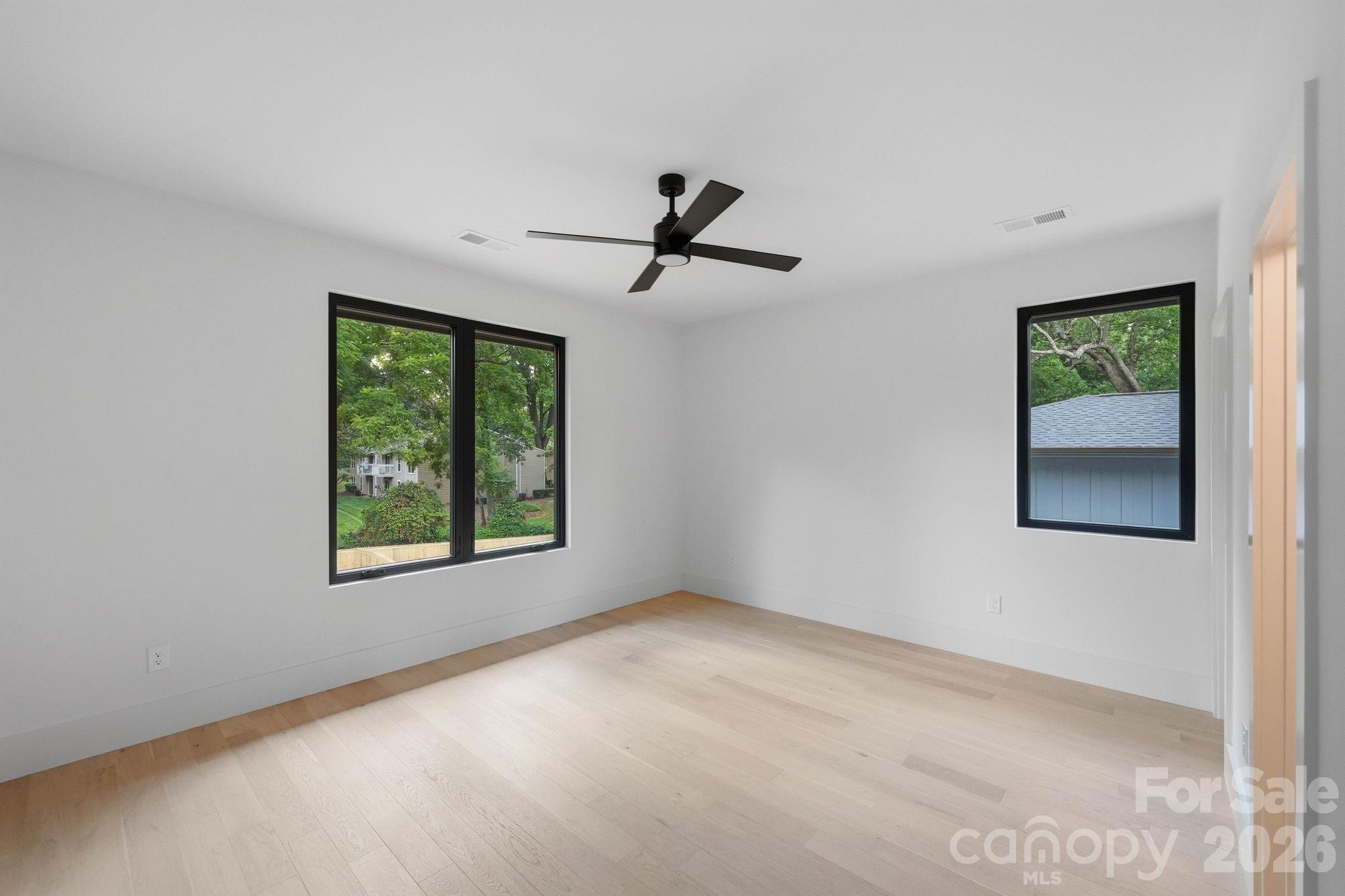 1427 N Sharon Amity Road Property Photo 41
