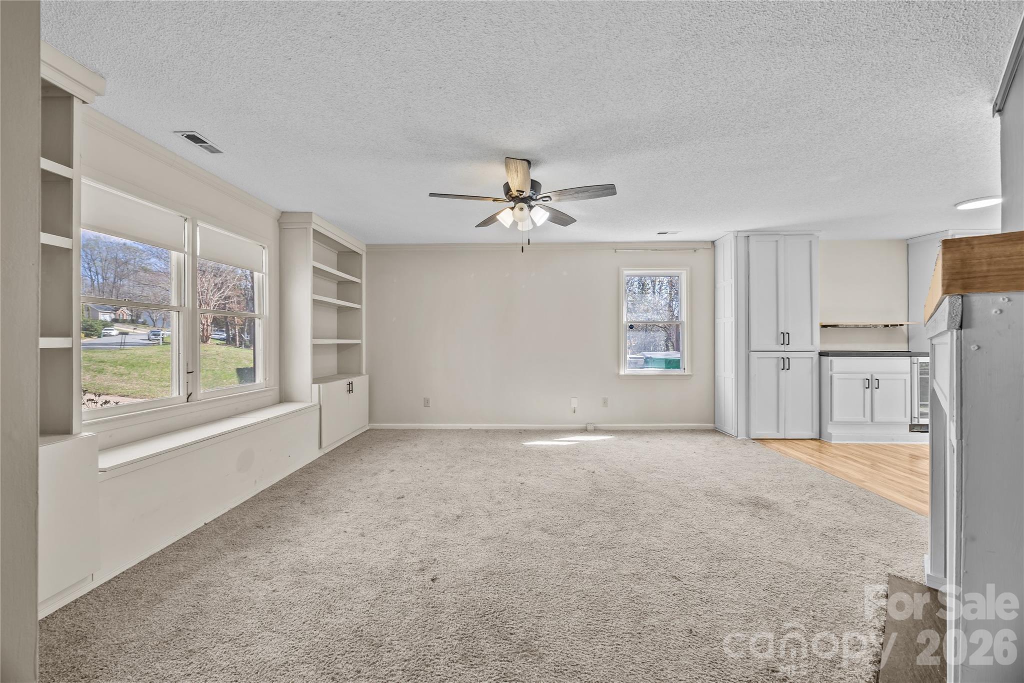 2019 Teddington Drive Property Photo 6