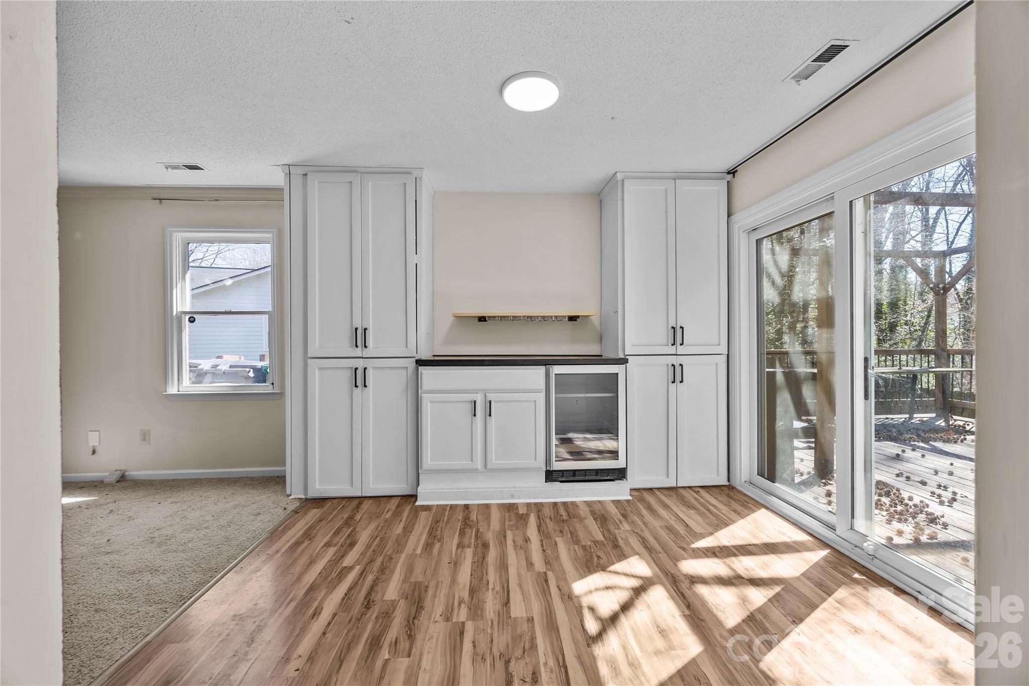 2019 Teddington Drive Property Photo 9