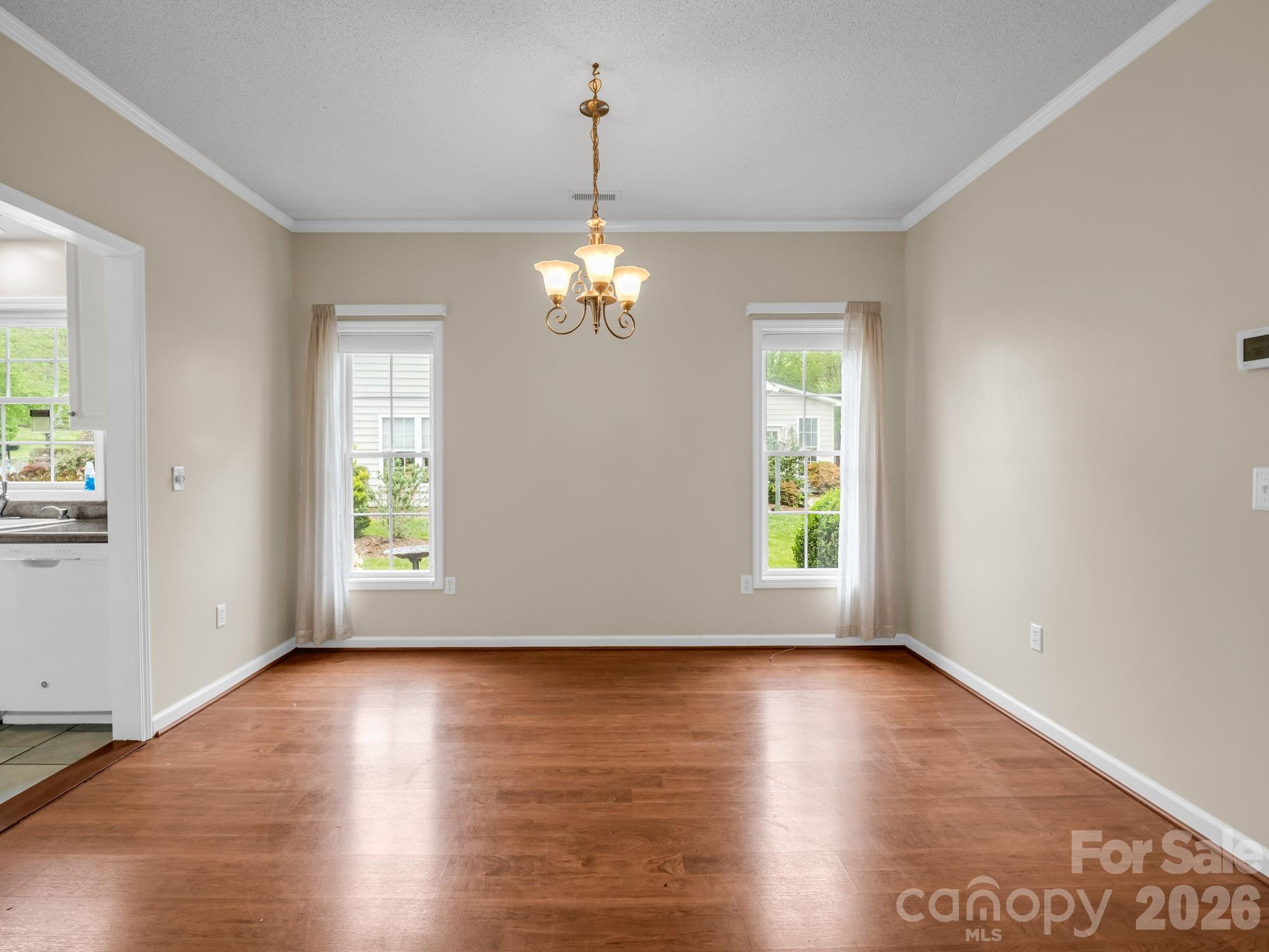276 Cambridge Drive Property Photo 12