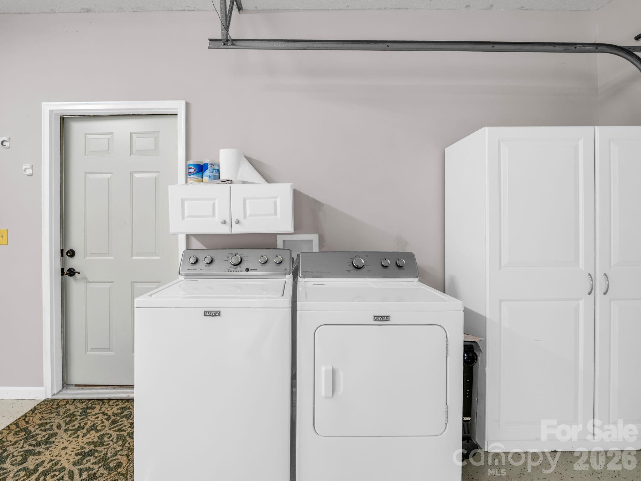 276 Cambridge Drive Property Photo 25