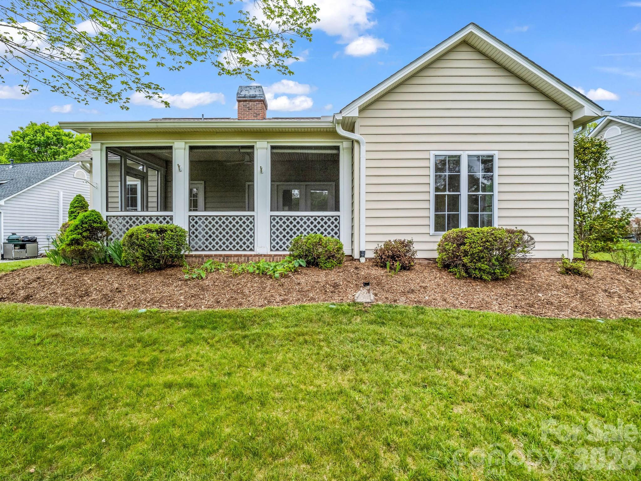 276 Cambridge Drive Property Photo 36