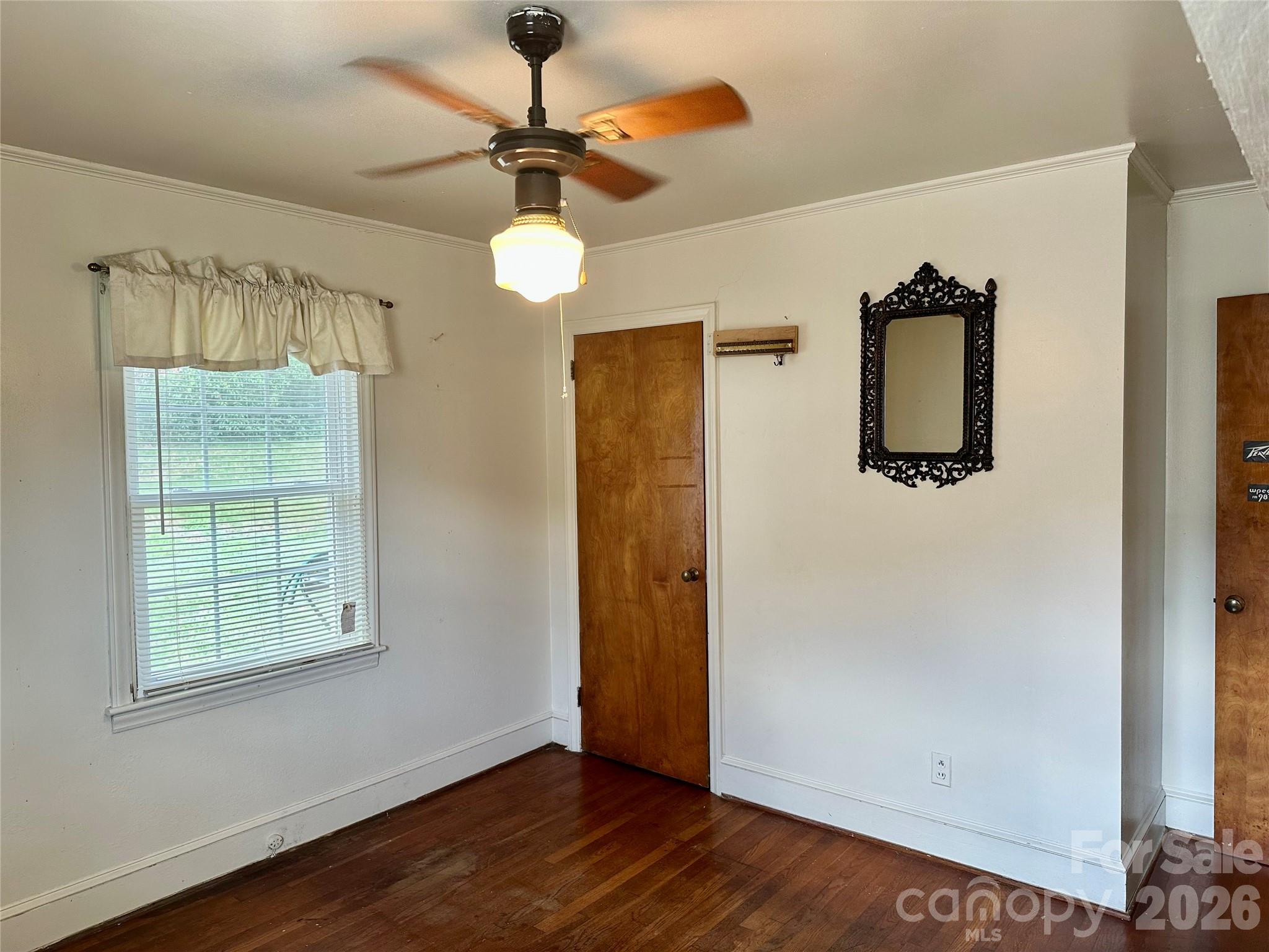 1435 Dean Street Property Photo 12