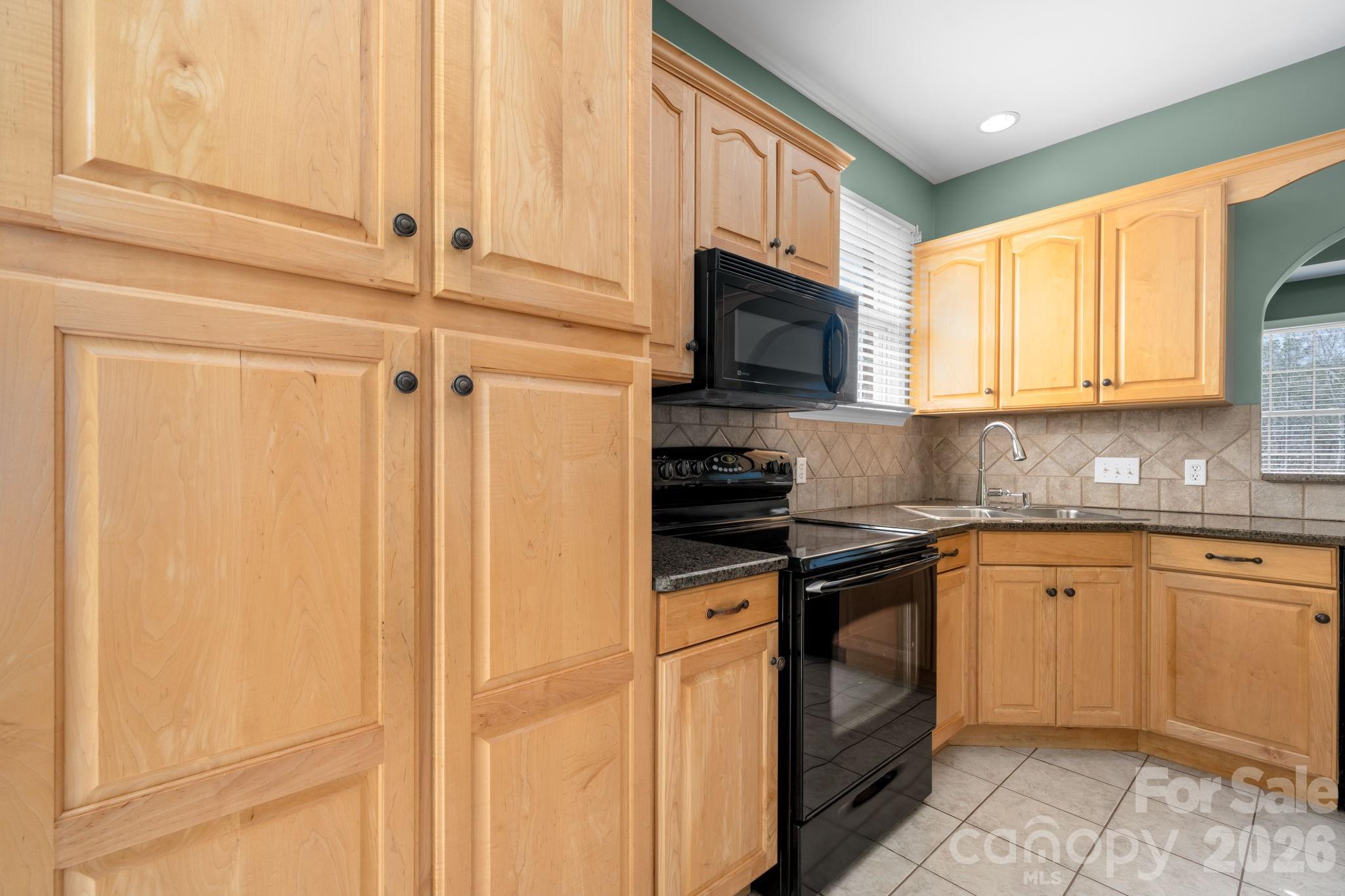 215 Browning Drive Property Photo 8