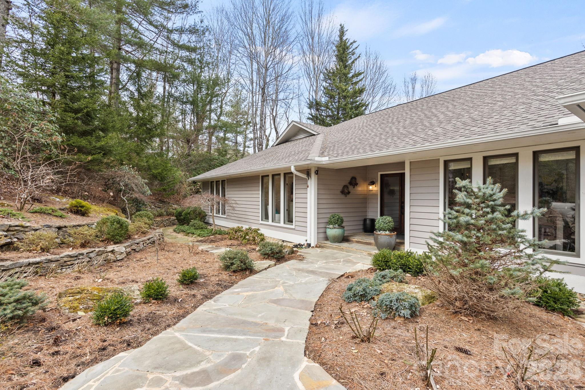 171 Old Hillside Lane Property Photo 6