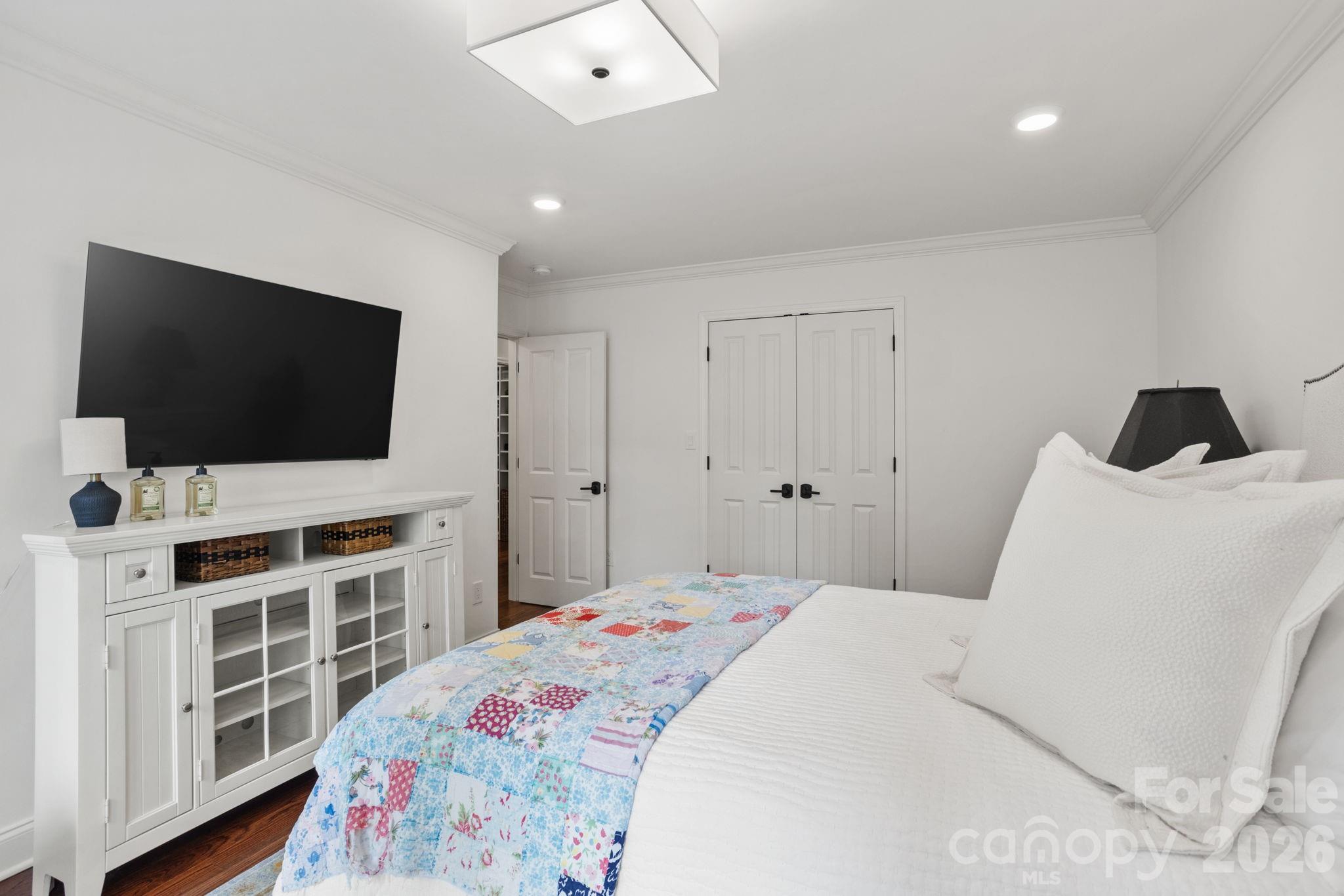 171 Old Hillside Lane Property Photo 34