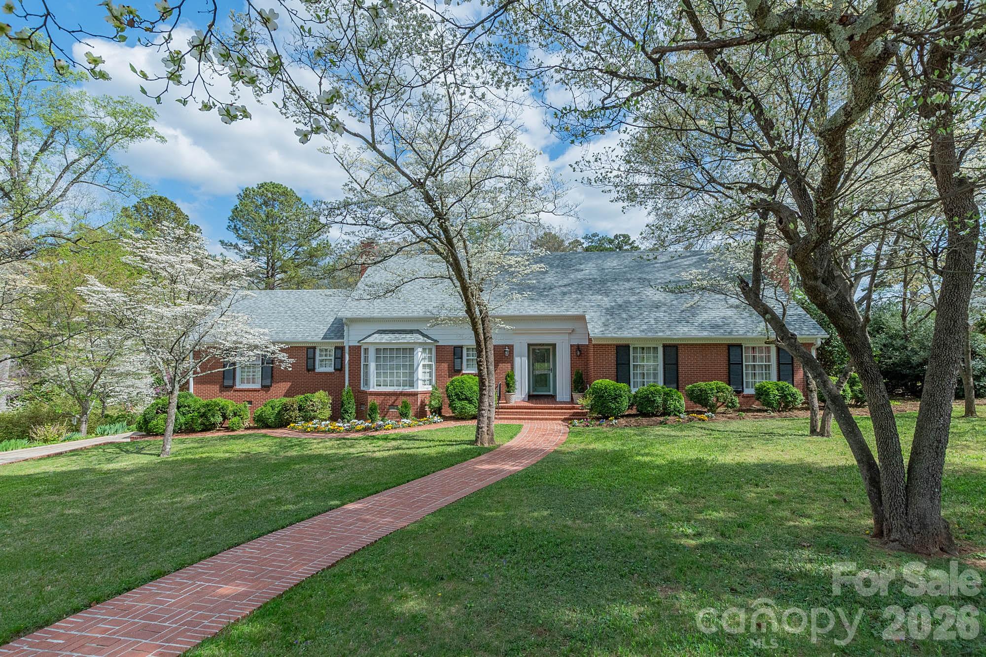 403 Weaver Drive Property Photo 1