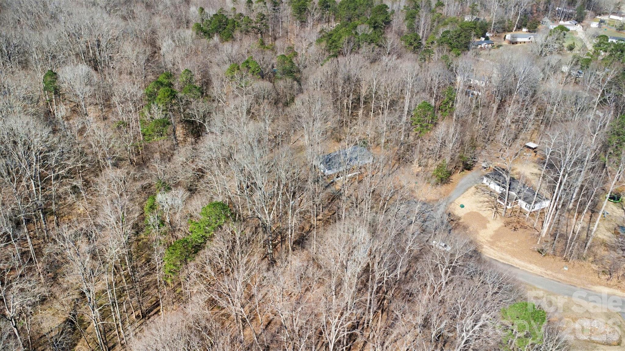 5050 Park Creek Drive Property Photo 32