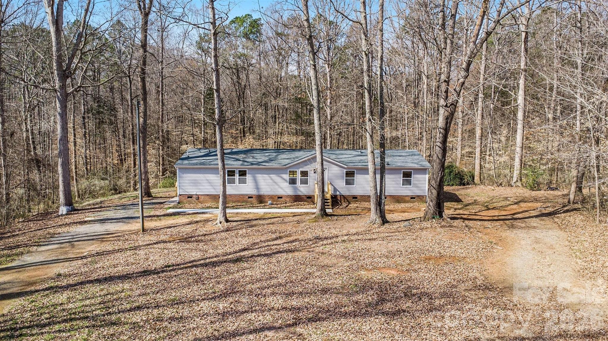 5050 Park Creek Drive Property Photo 35