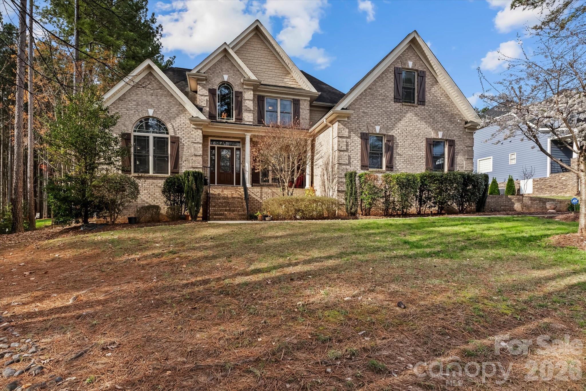 170 Kenway Loop Property Photo 2