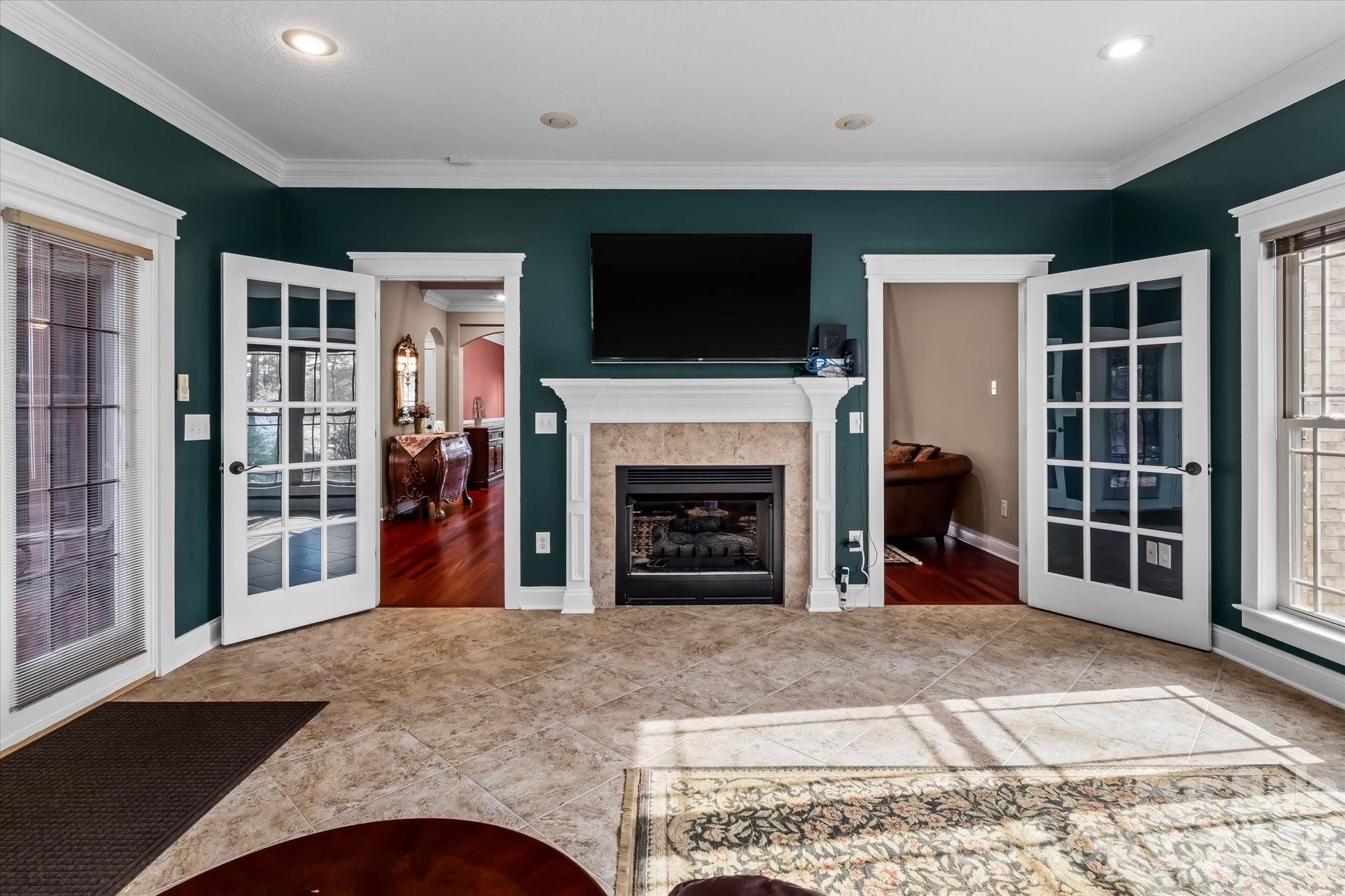 170 Kenway Loop Property Photo 10