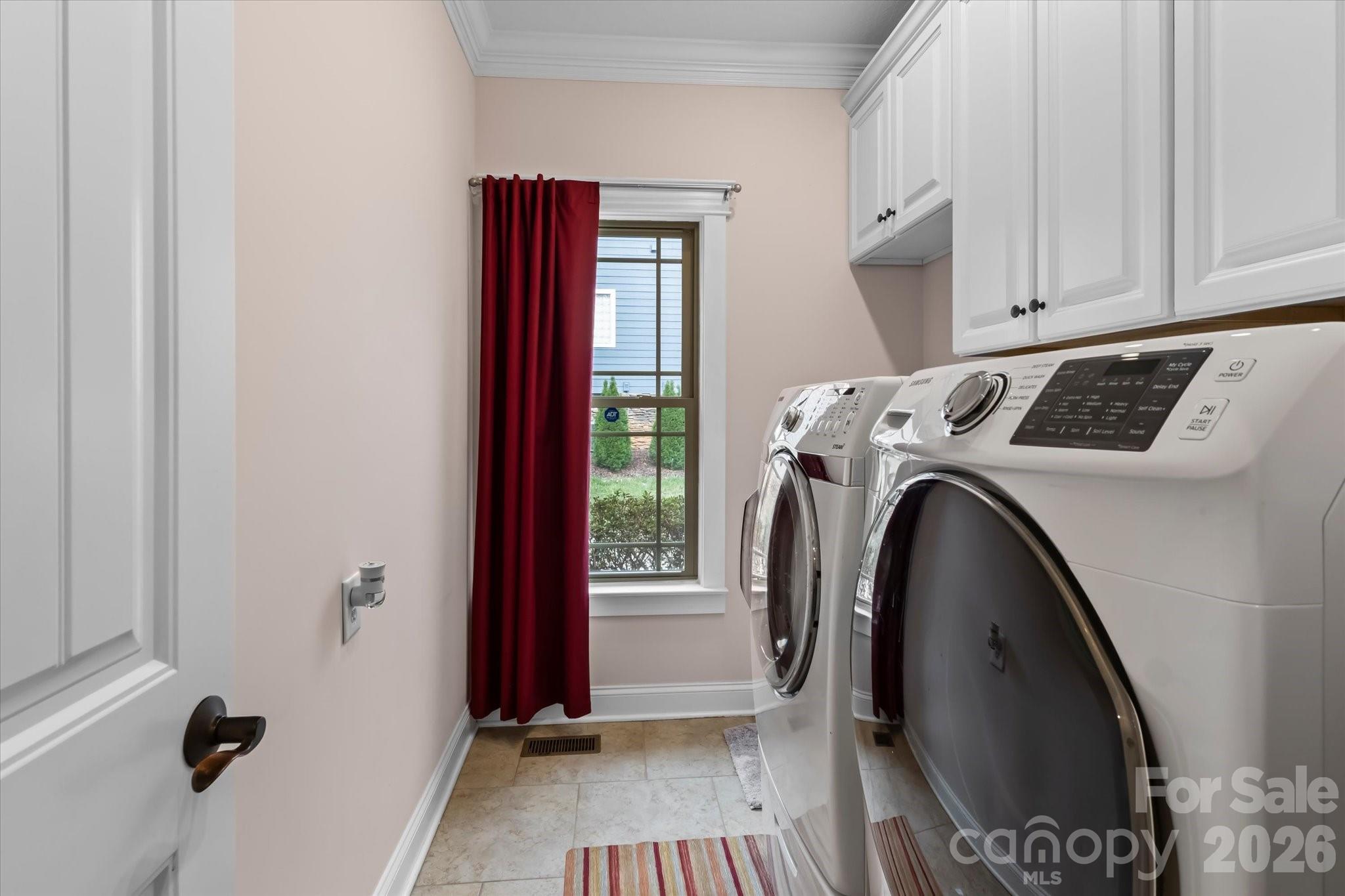 170 Kenway Loop Property Photo 23