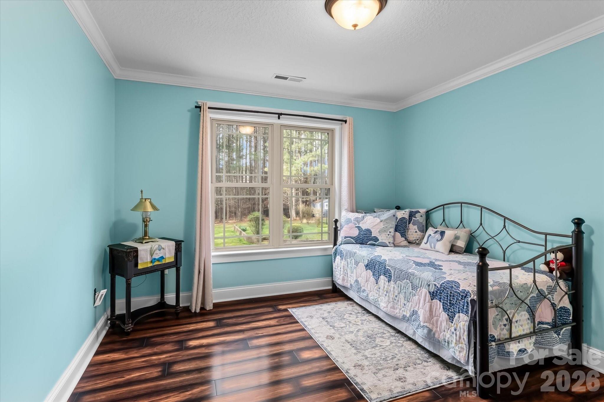170 Kenway Loop Property Photo 32