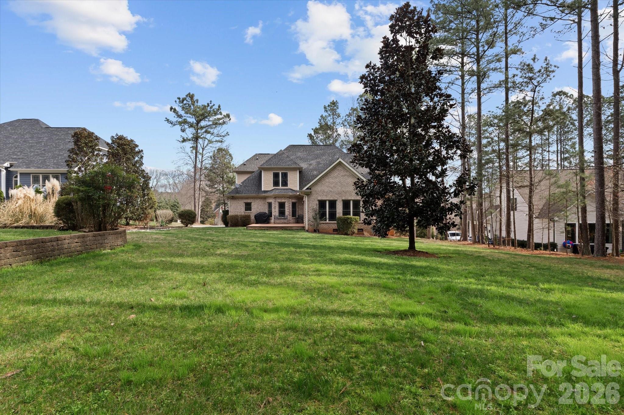170 Kenway Loop Property Photo 40