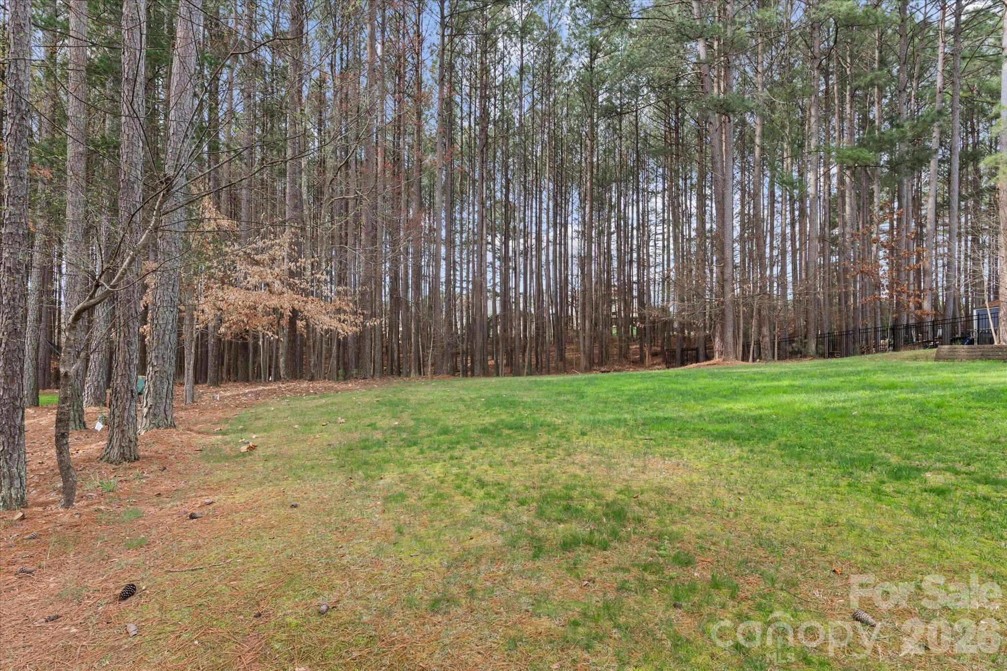 170 Kenway Loop Property Photo 41