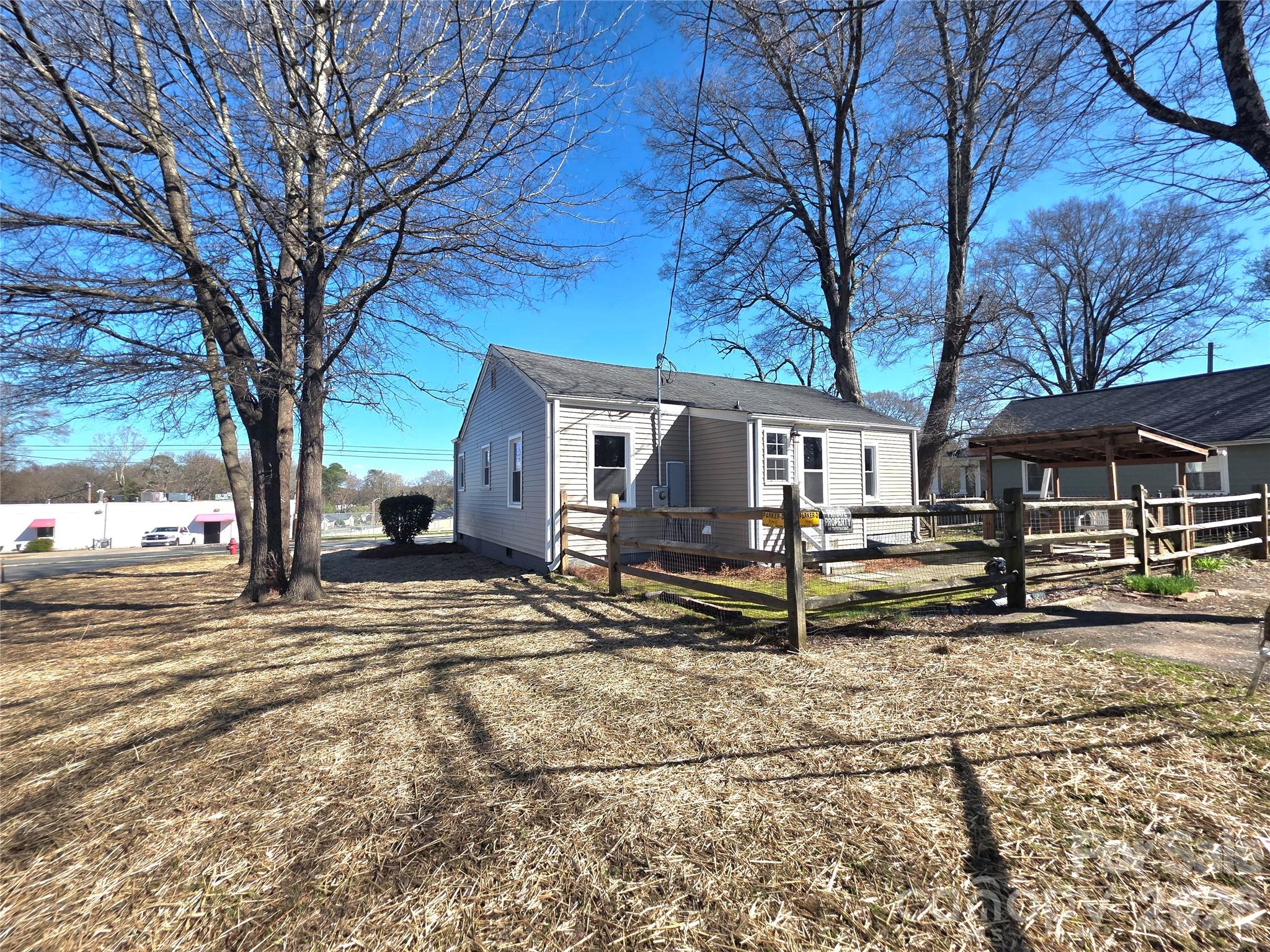 601 Linwood Road Property Photo 9