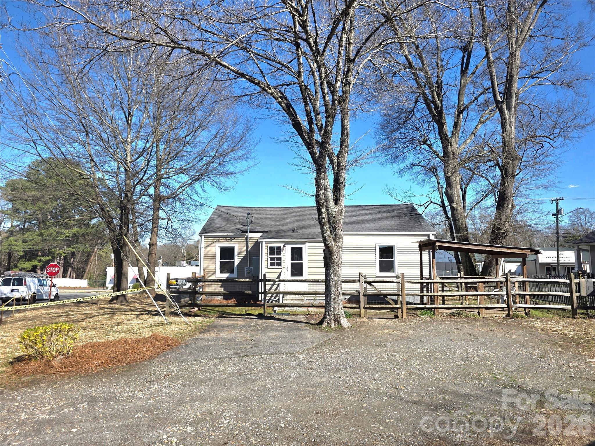 601 Linwood Road Property Photo 10
