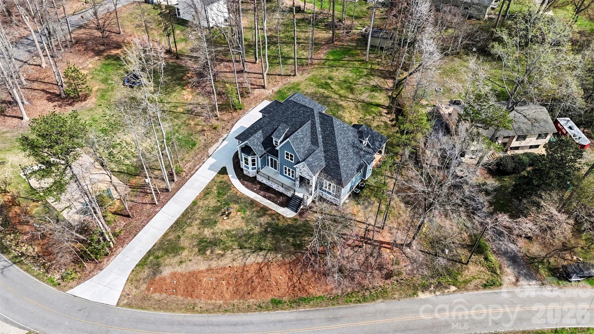 149 Shady Cove Road Property Photo 8