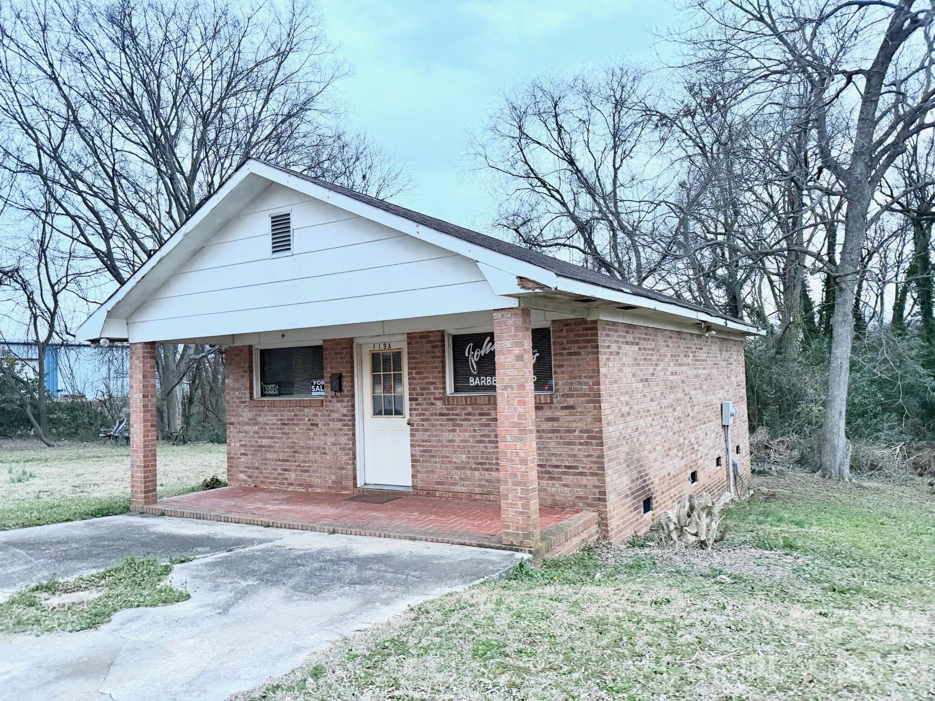 119 Berry Street Property Photo 2