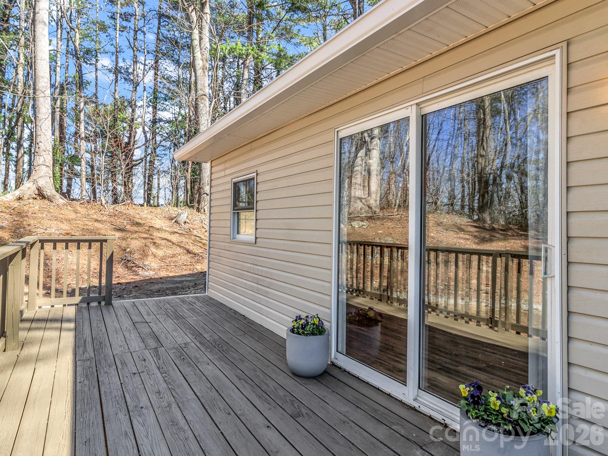114 Elden Street Property Photo 2