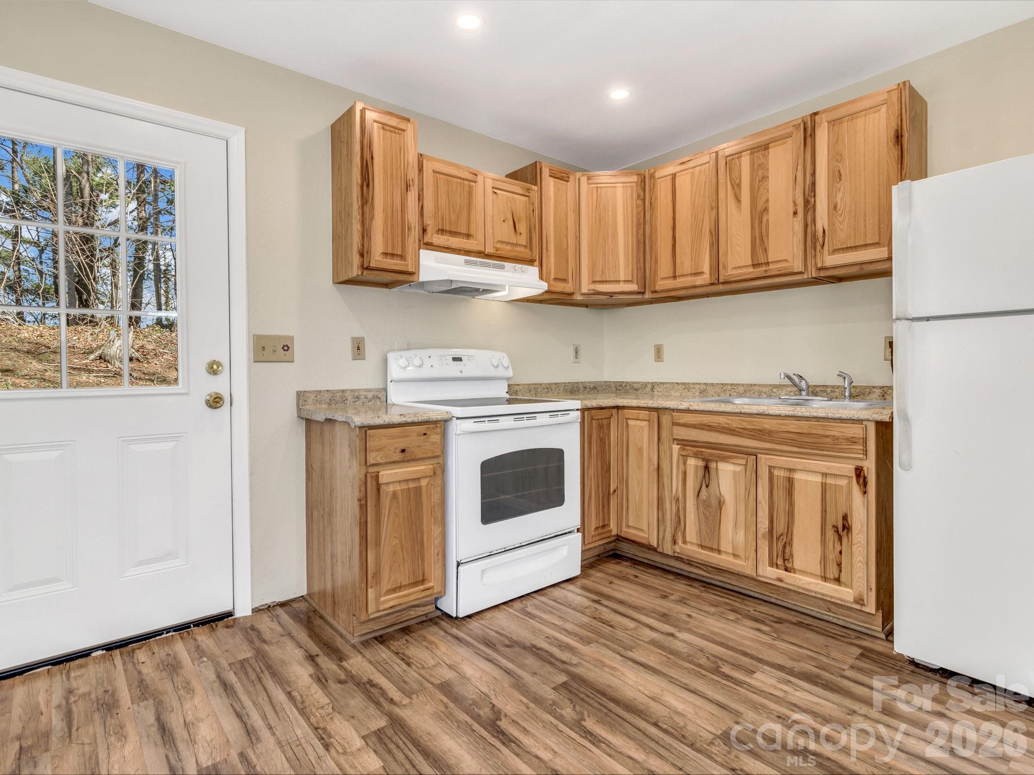 114 Elden Street Property Photo 6