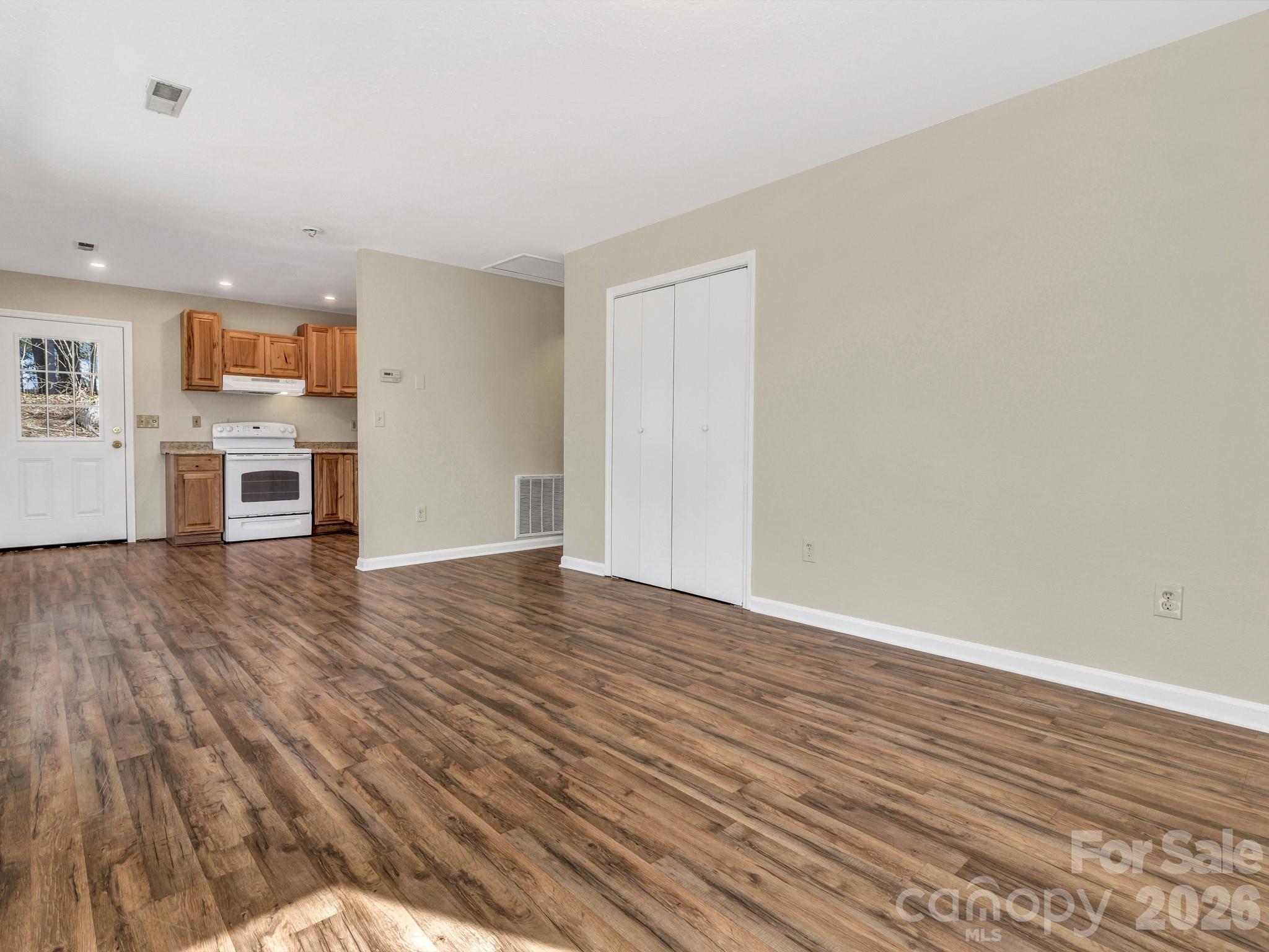 114 Elden Street Property Photo 9