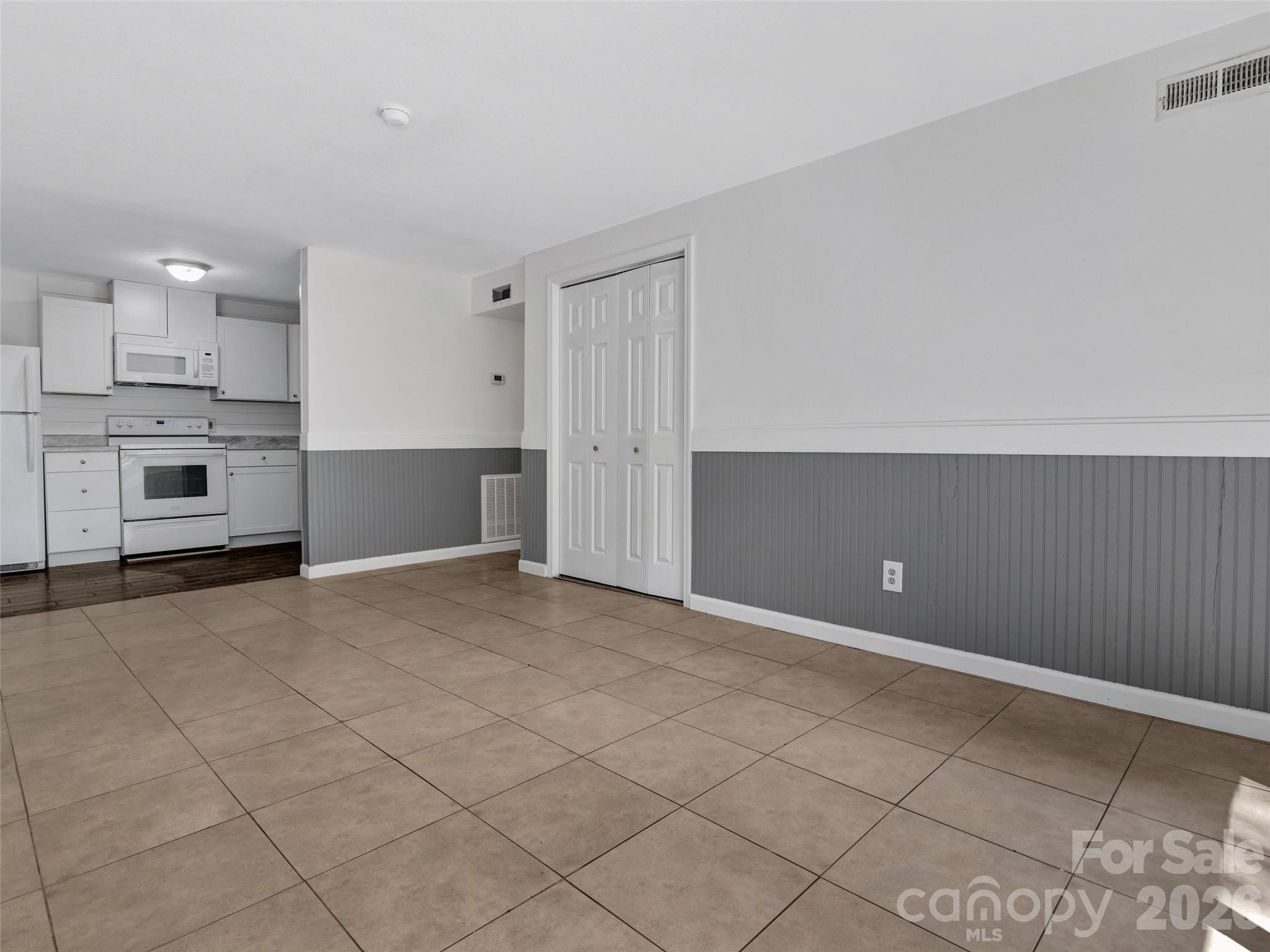 114 Elden Street Property Photo 19