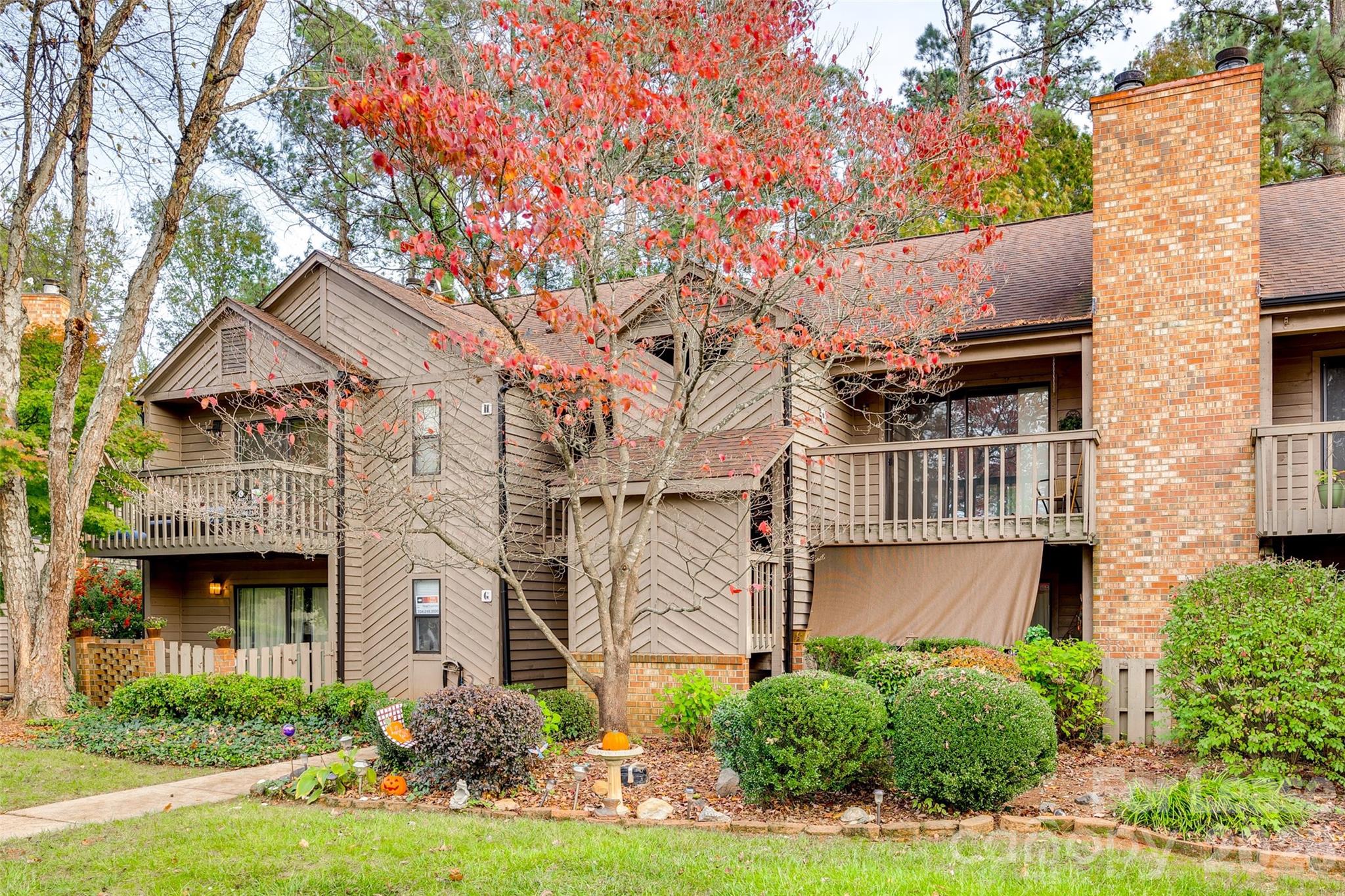4158 Charlotte Highway F Property Photo 1