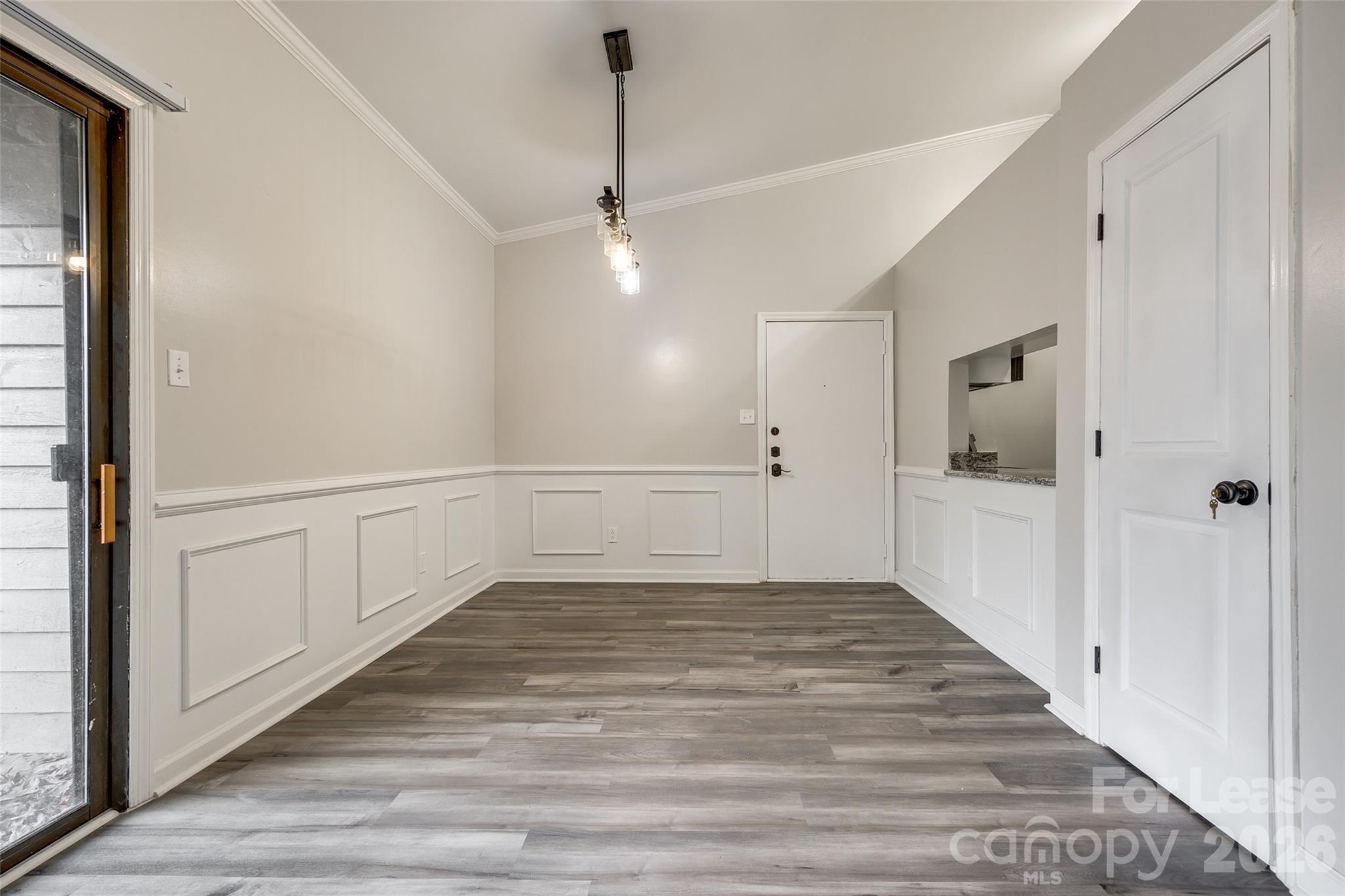 4158 Charlotte Highway F Property Photo 3