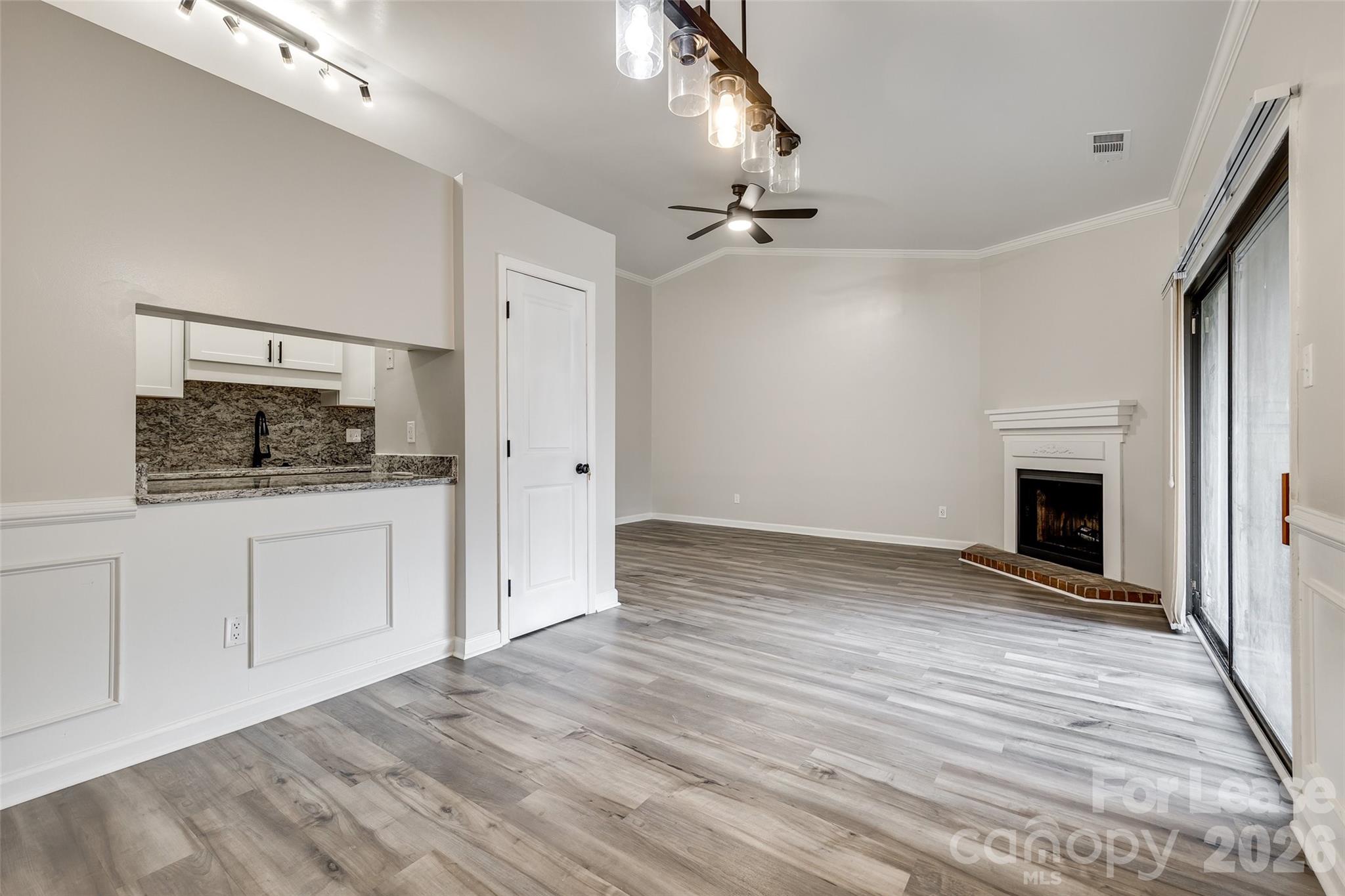 4158 Charlotte Highway F Property Photo 4