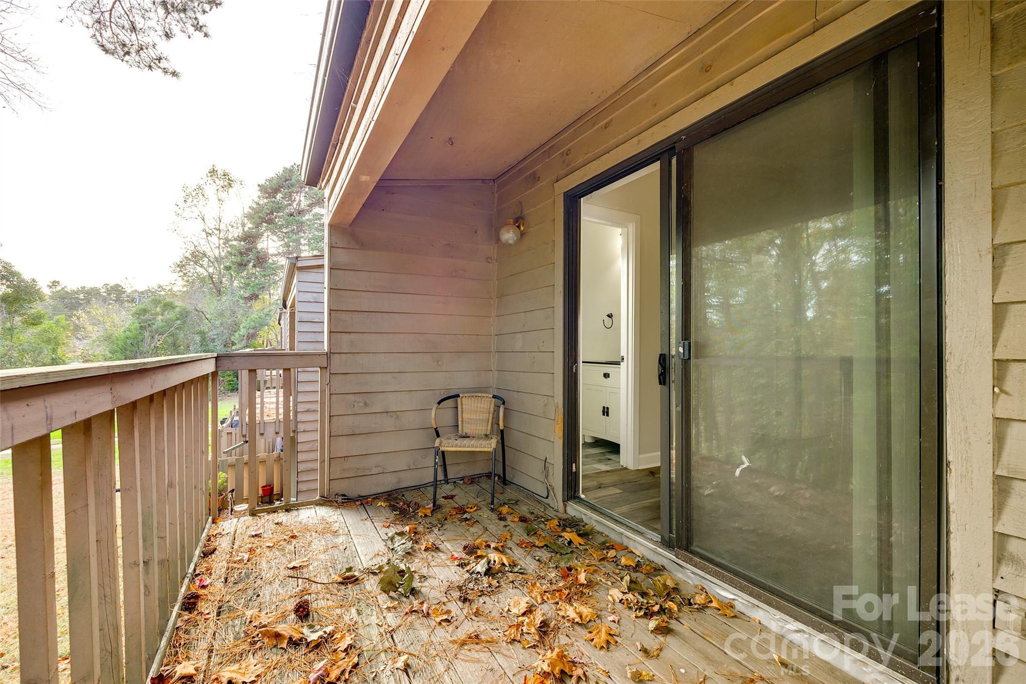 4158 Charlotte Highway F Property Photo 18