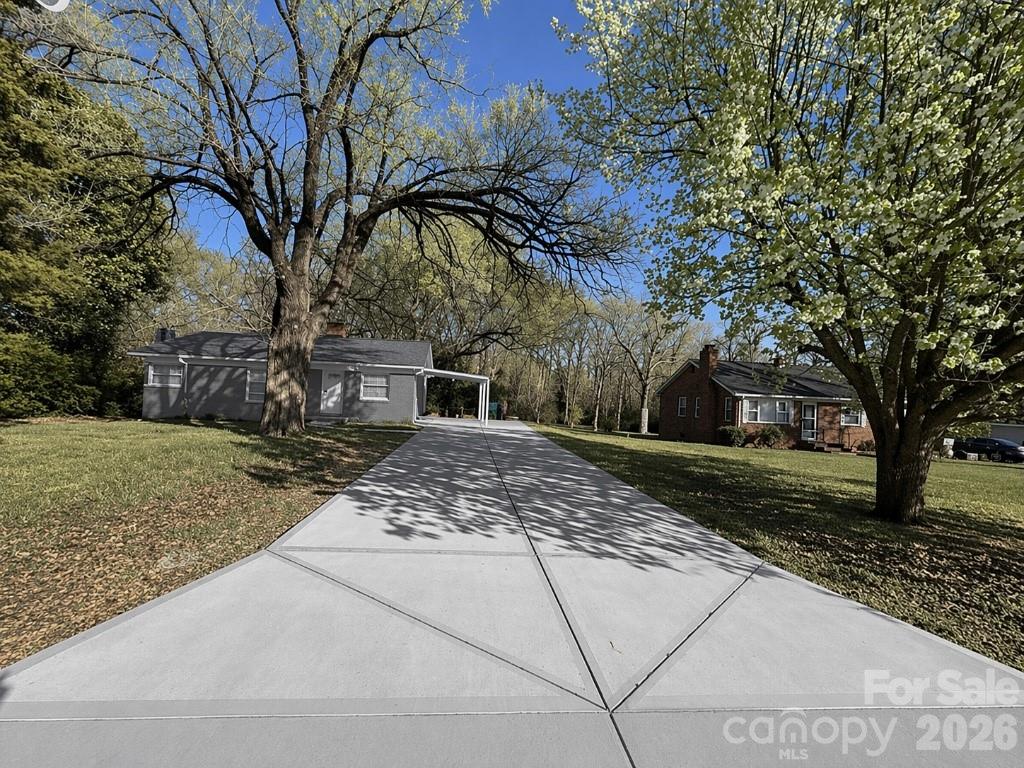 1713 Browns Avenue Property Photo