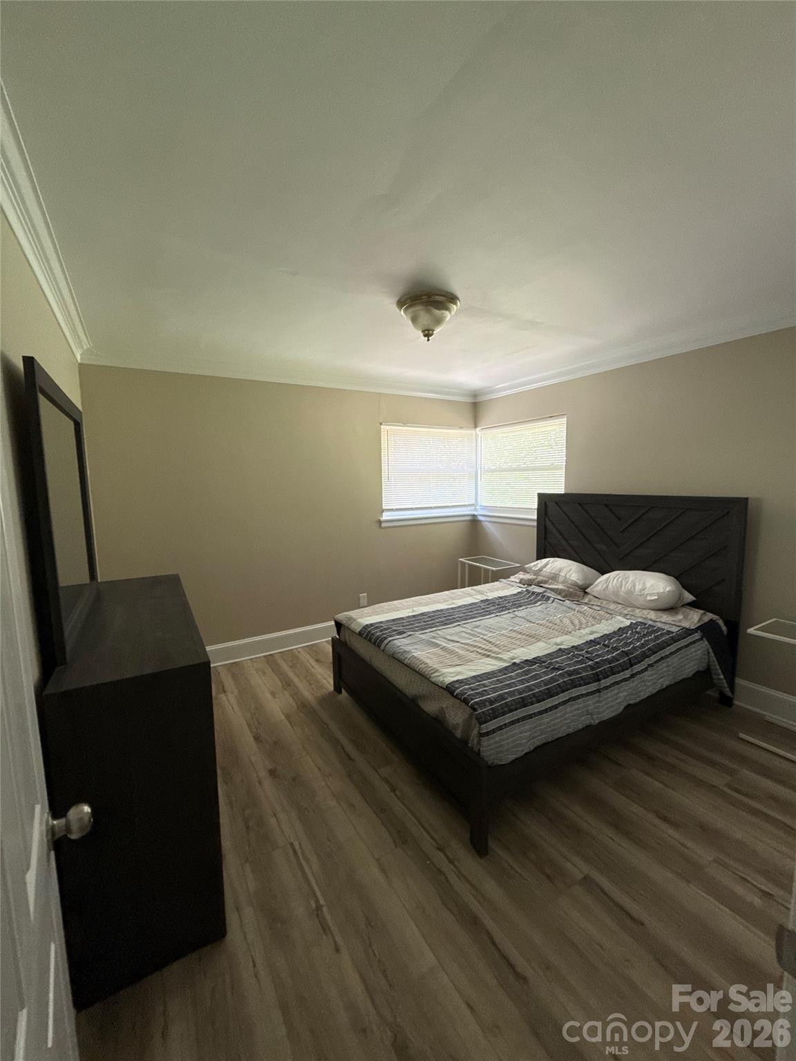 1713 Browns Avenue Property Photo 13