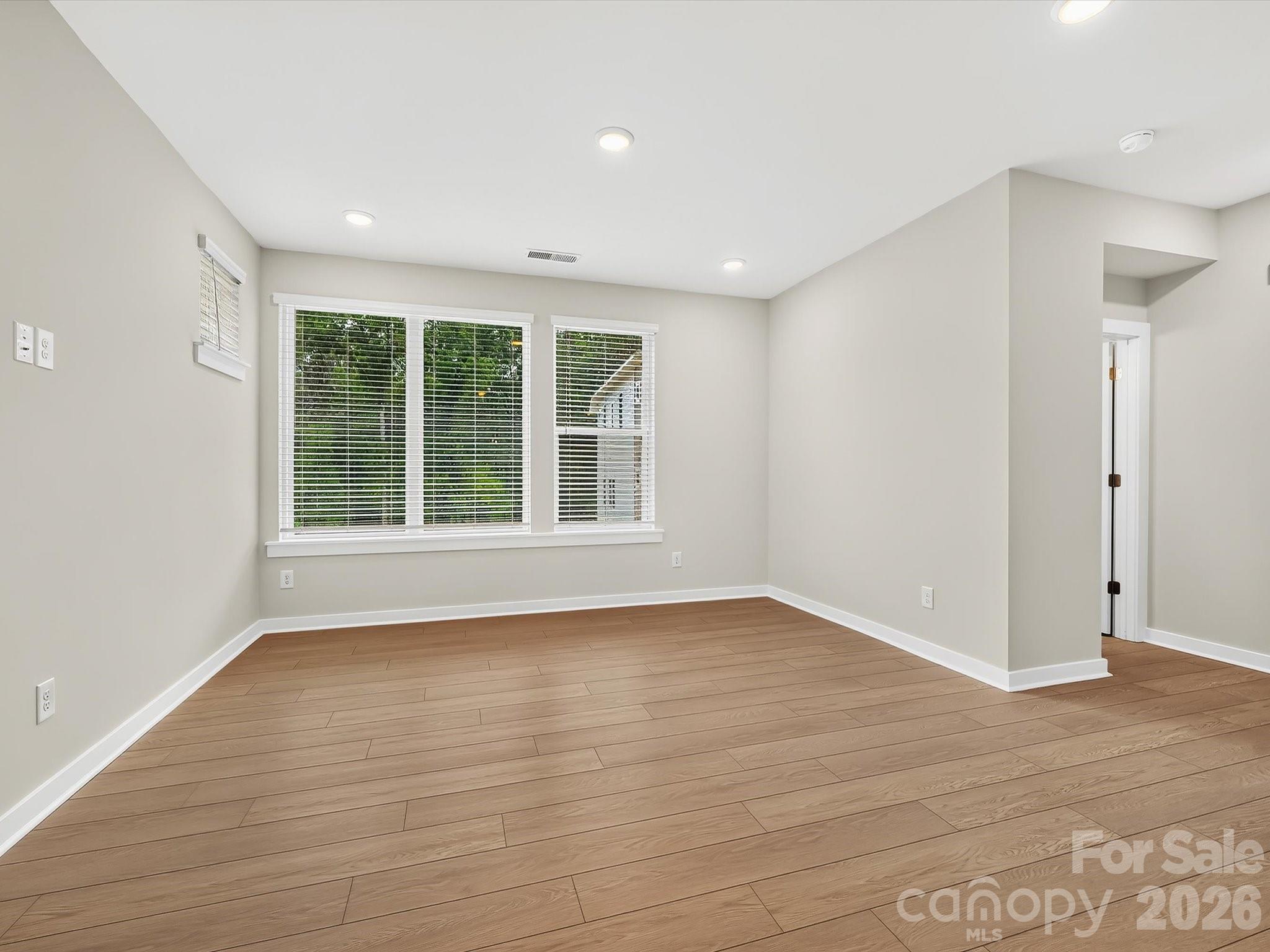 1144 Bismuth Lane Property Photo 14