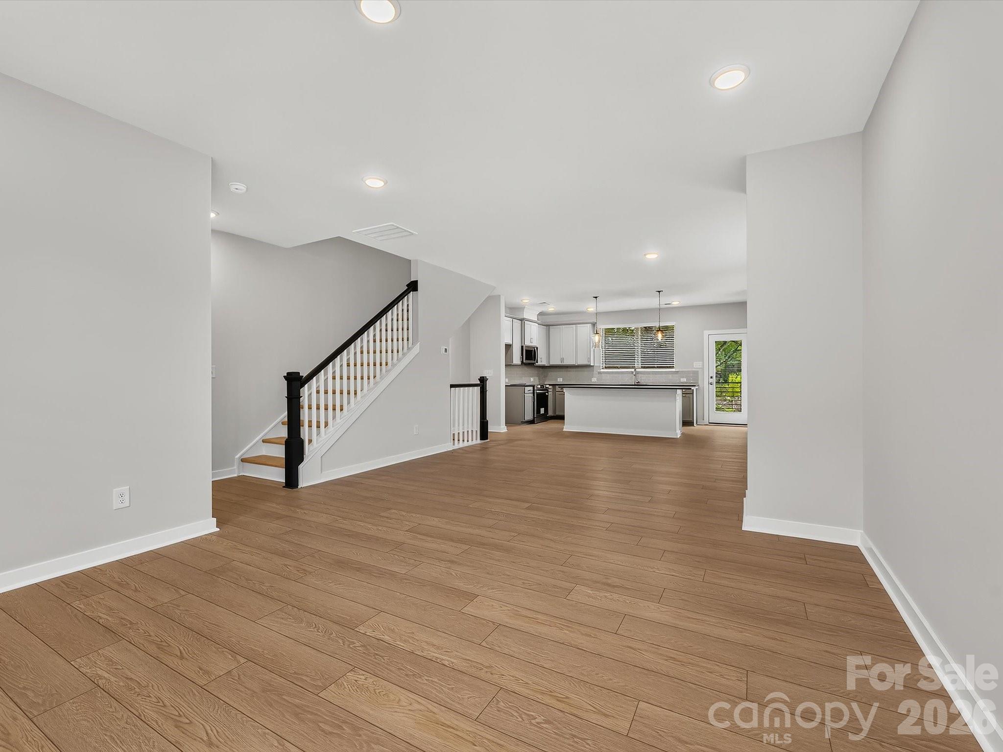 1144 Bismuth Lane Property Photo 15