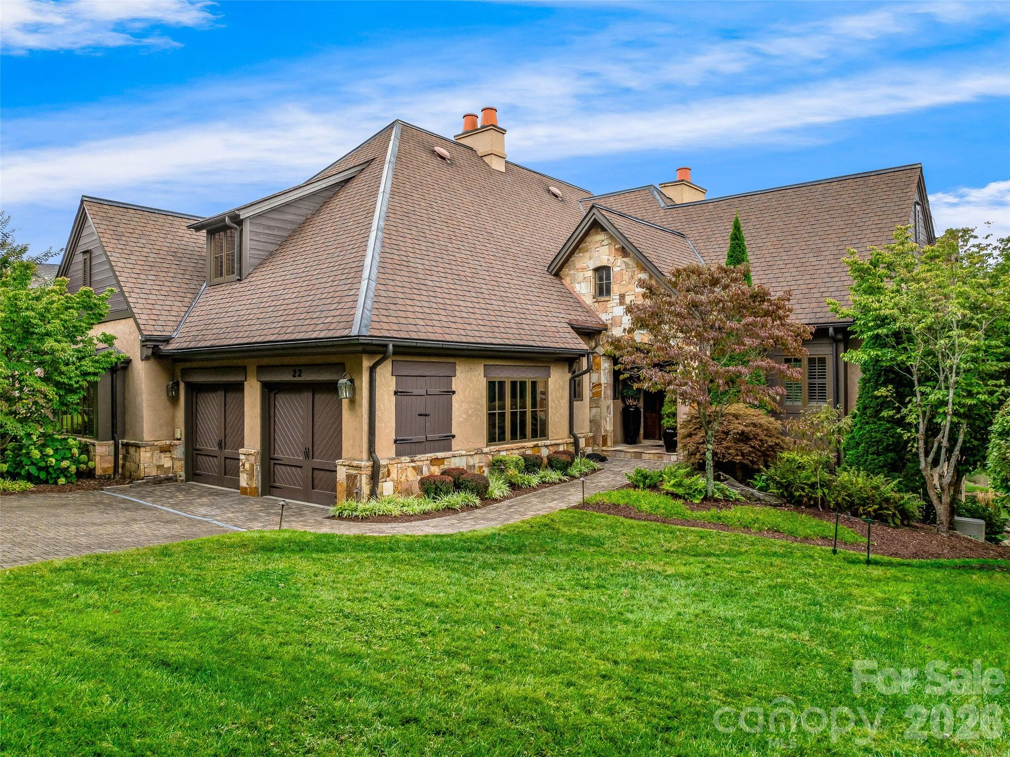 22 Foxbridge Way Property Photo 1
