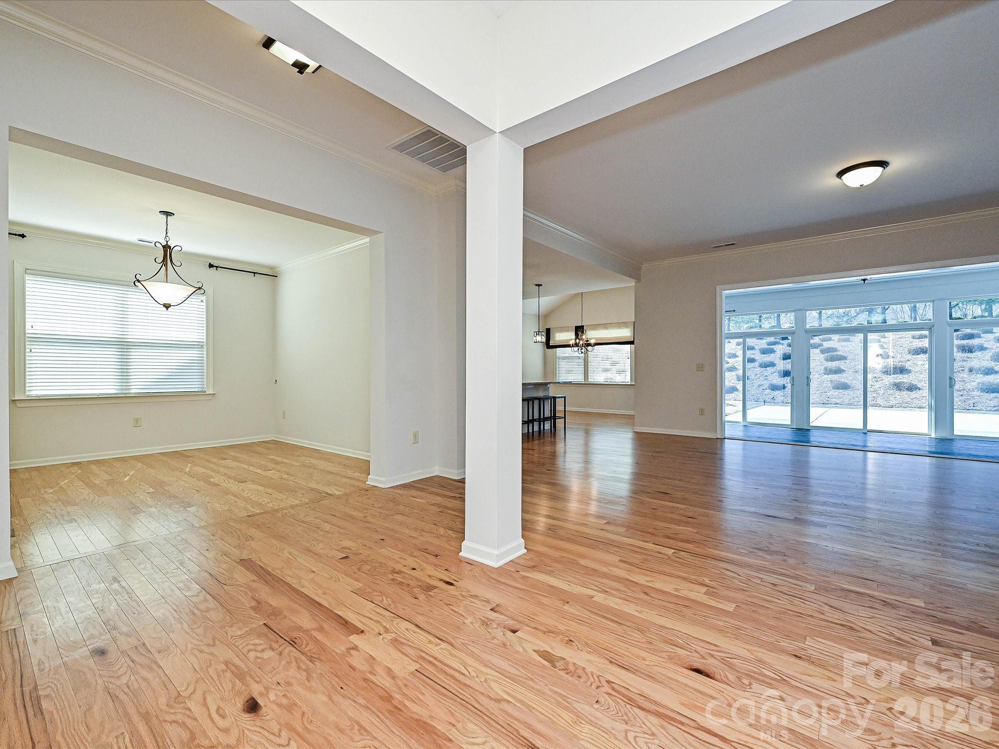 2004 Rockbrook Lane Property Photo 8