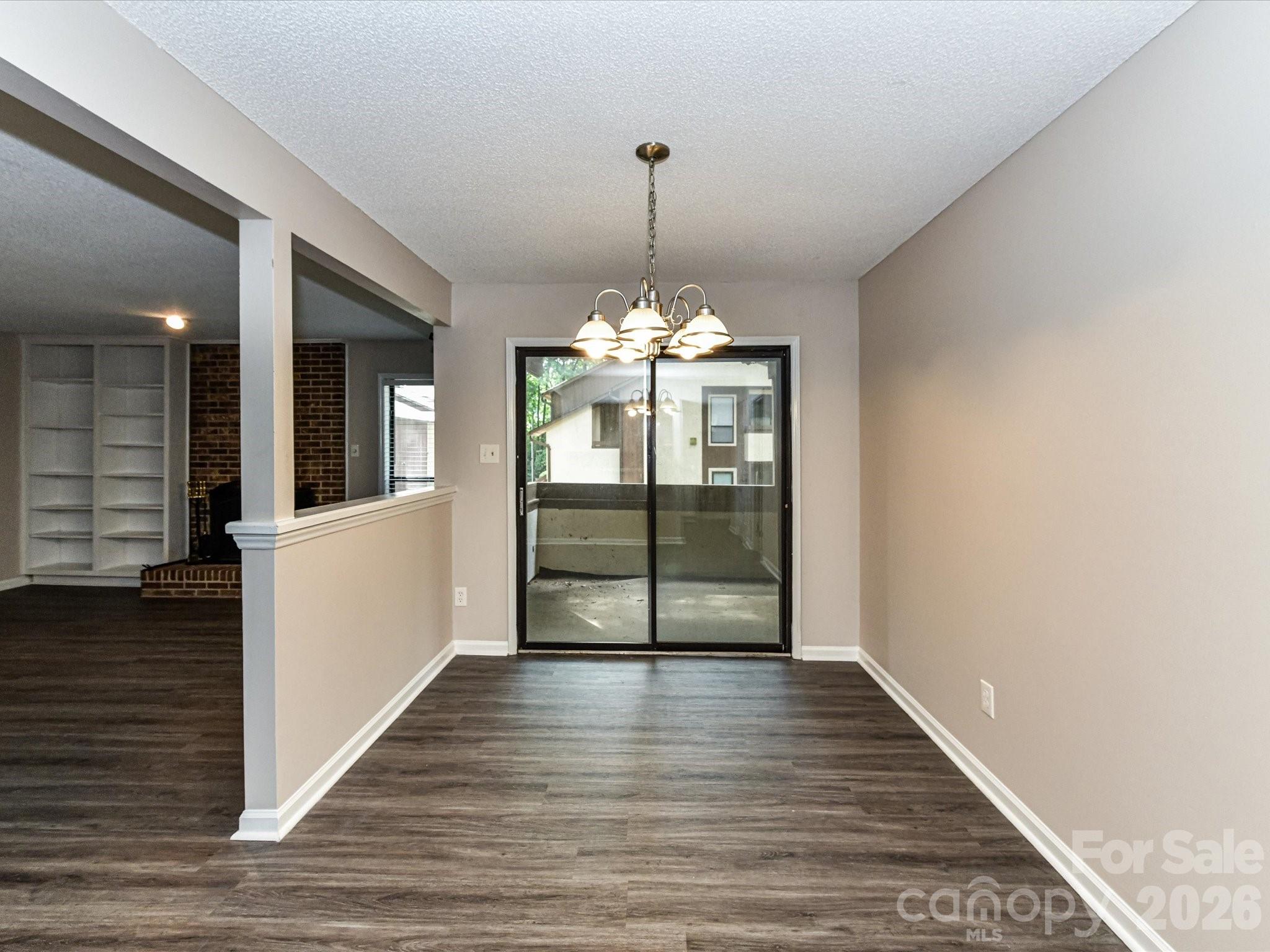 7304 Winery Lane Property Photo 11