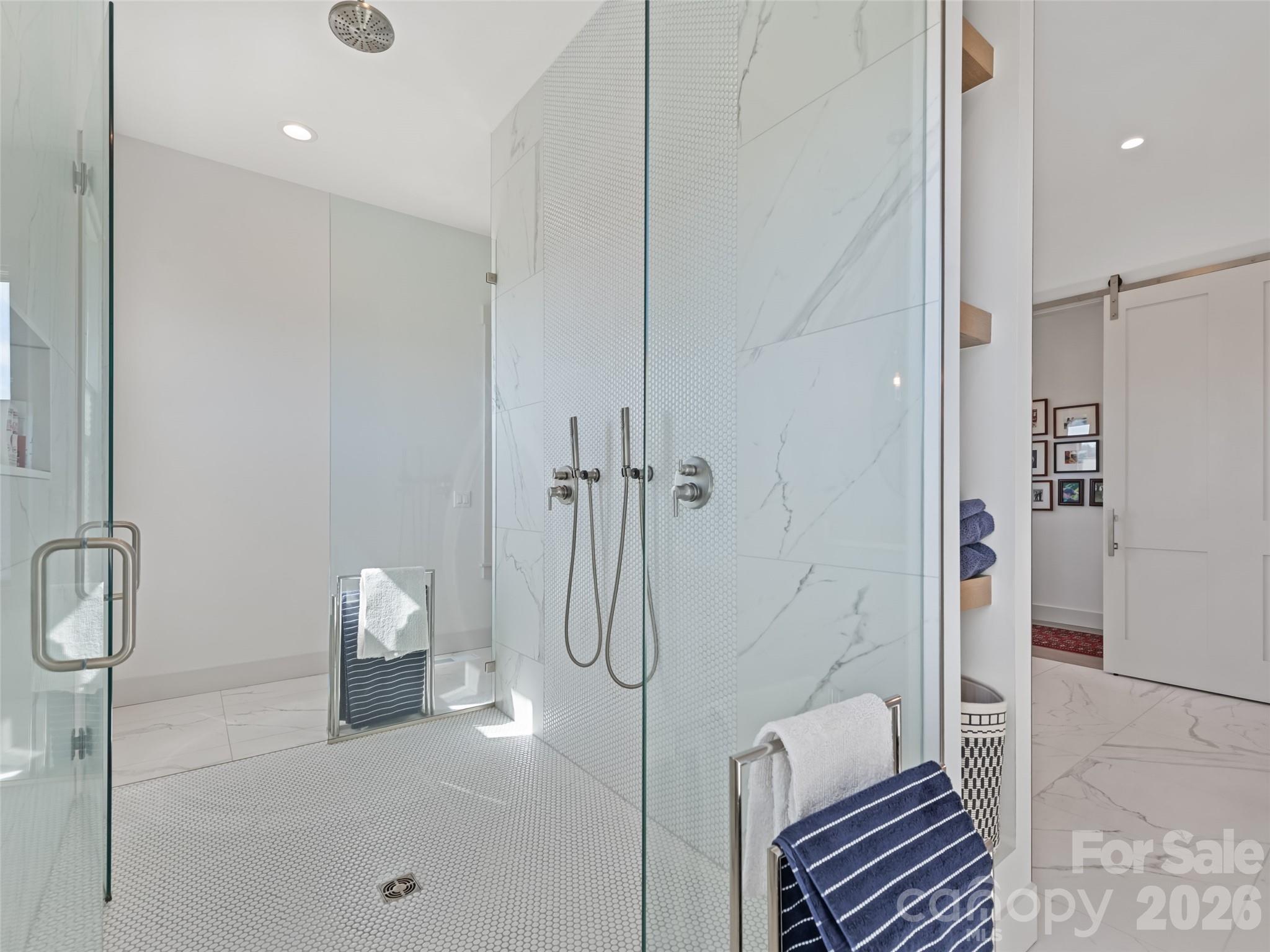 717 Daniel Circle Drive Property Photo 40