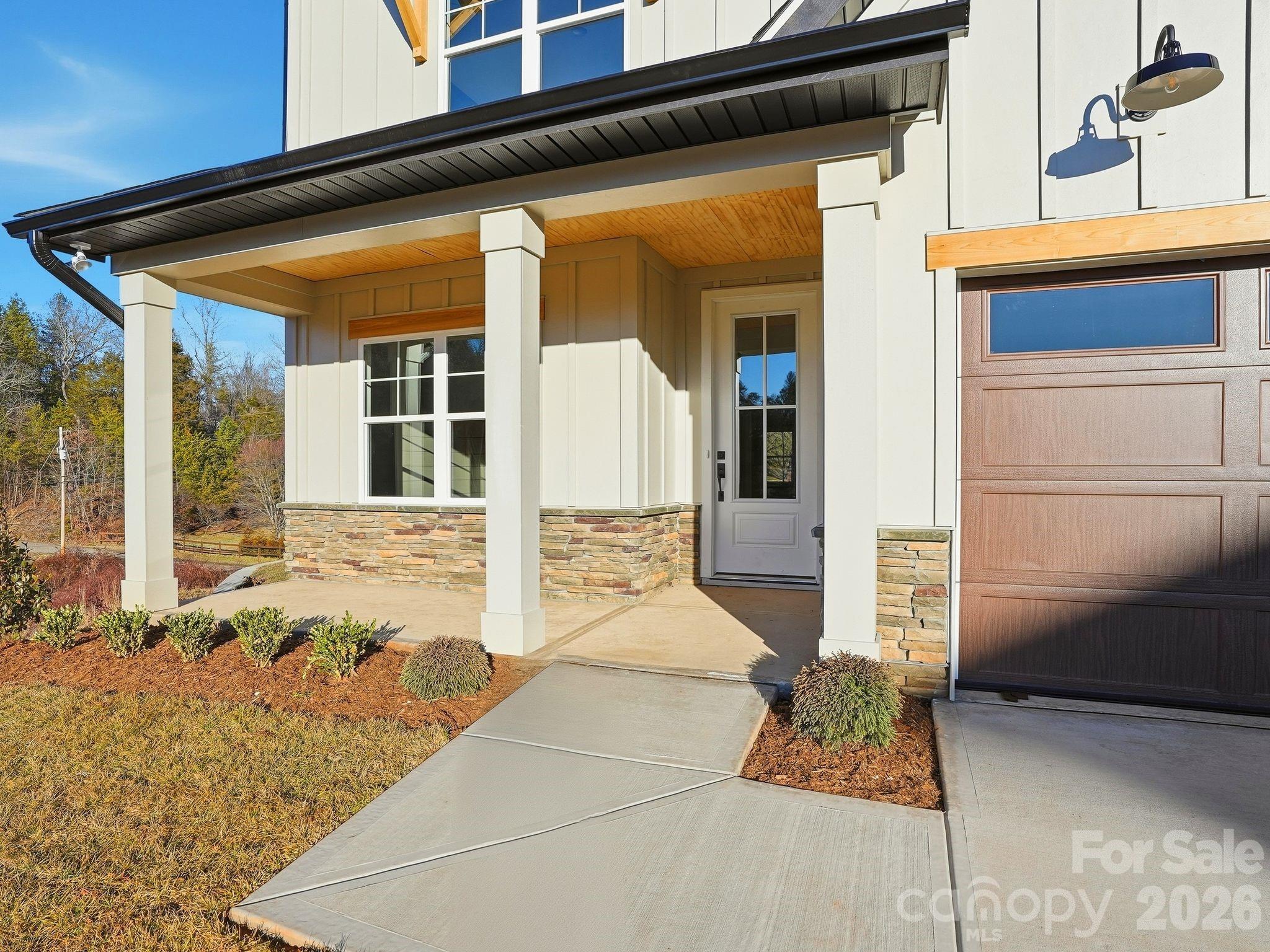 118 Chapel Crossing Lane 10 Property Photo 3