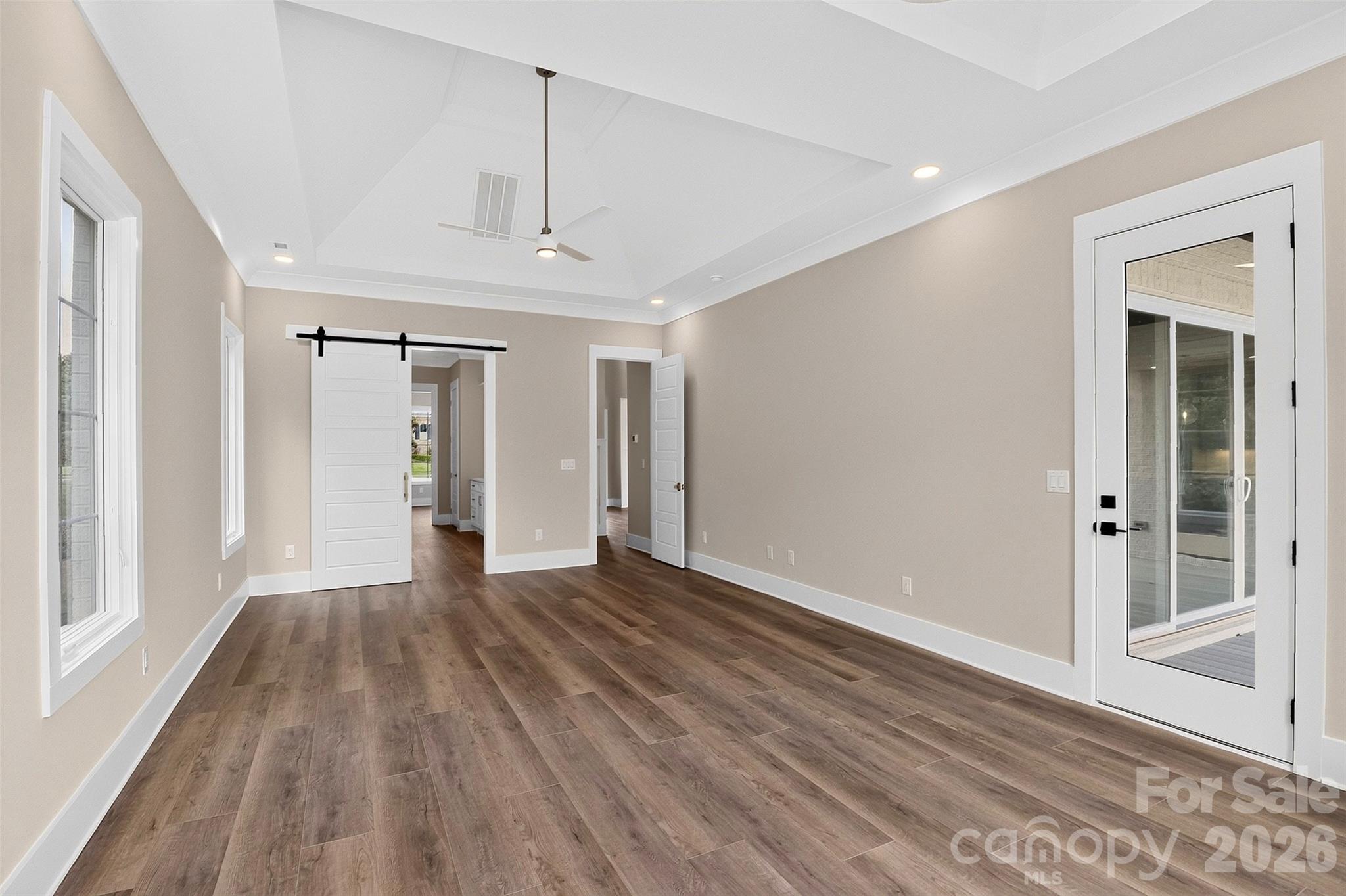 506 Joslin Pointe Lane Property Photo 9