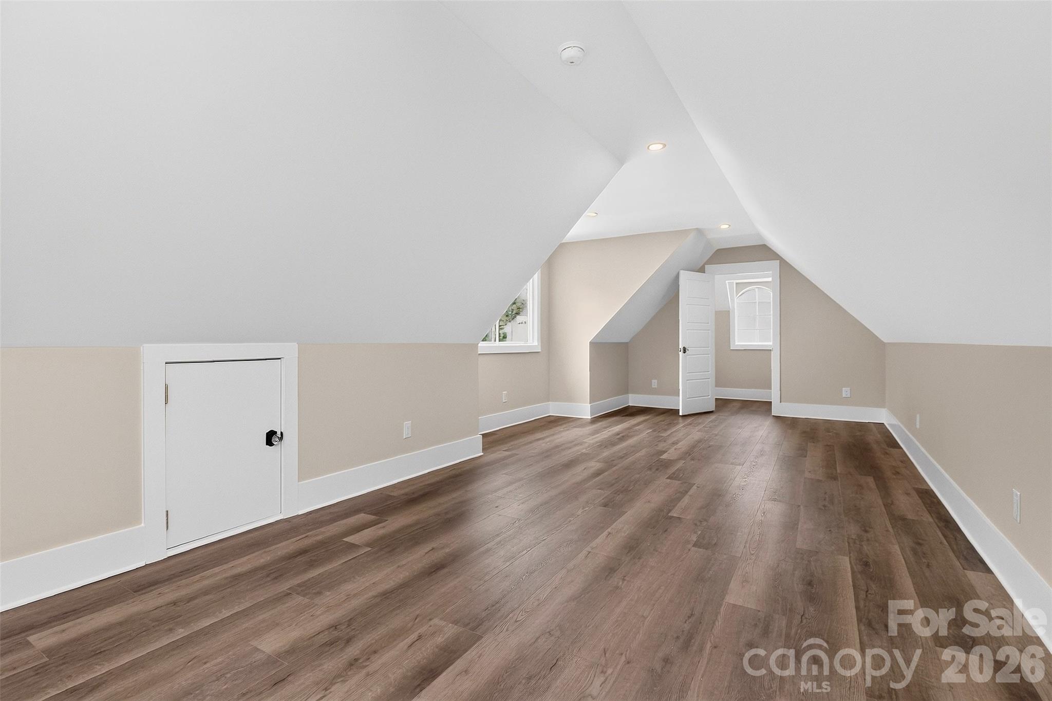 506 Joslin Pointe Lane Property Photo 38
