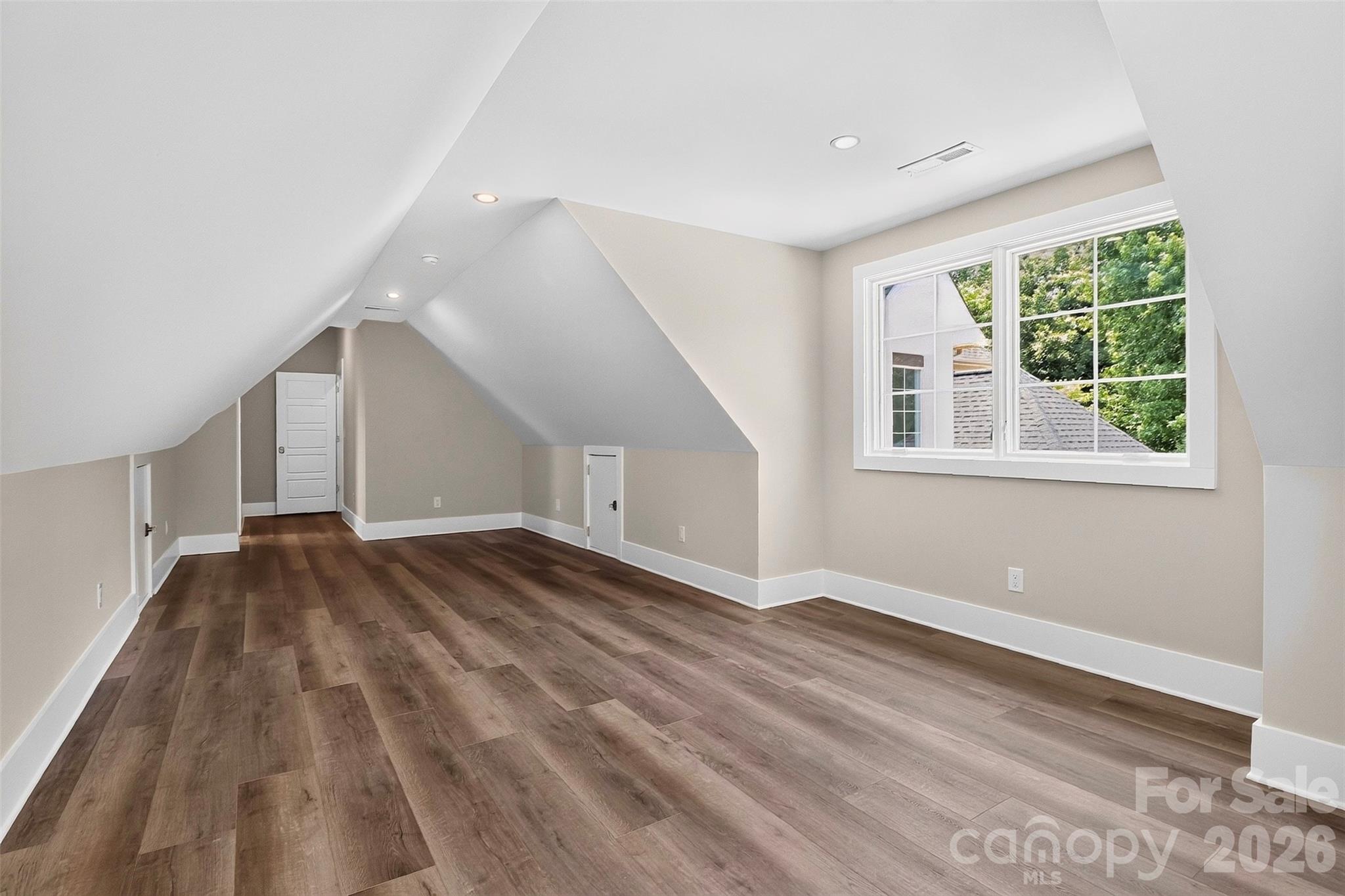 506 Joslin Pointe Lane Property Photo 39