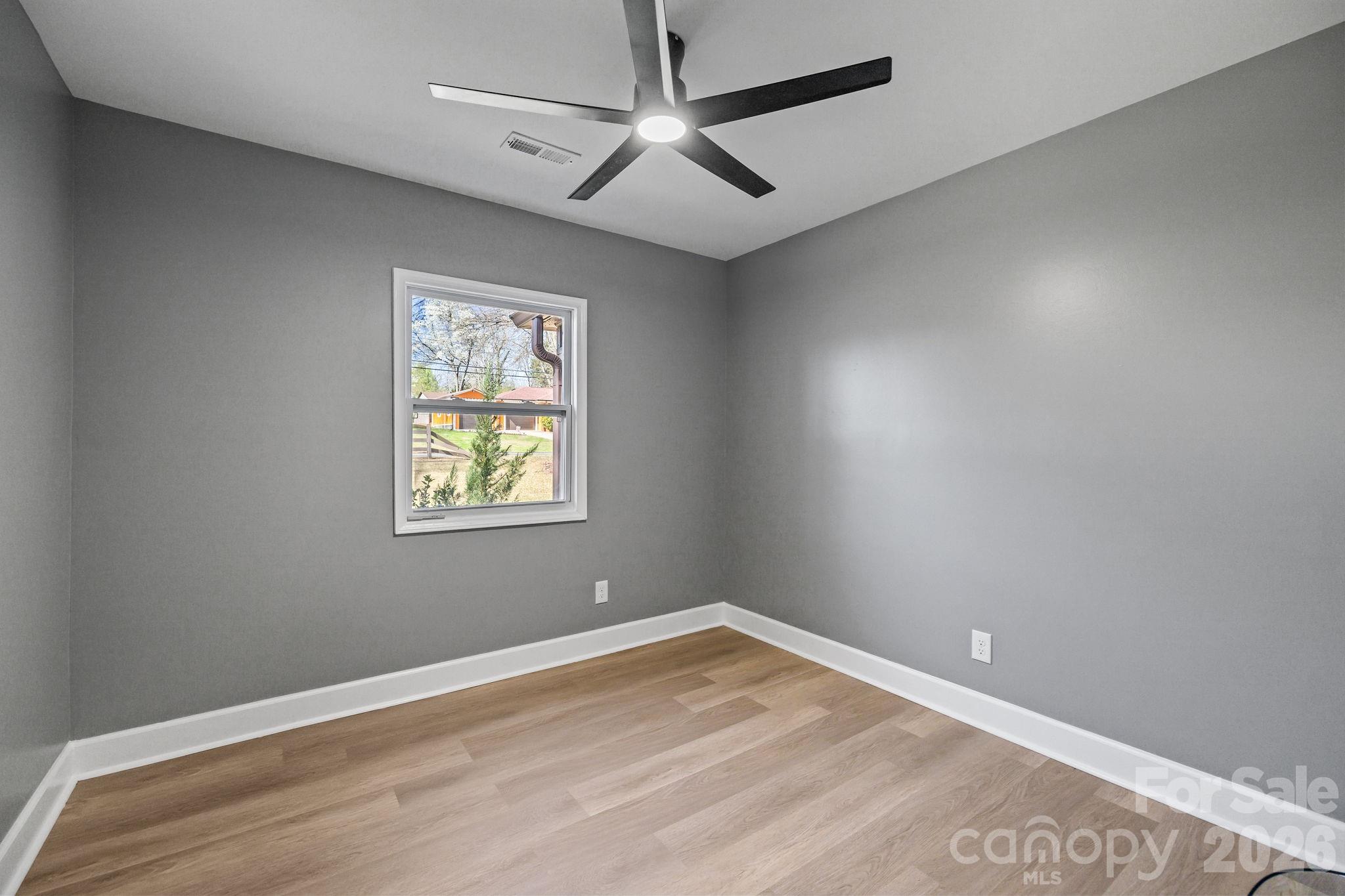 1722 Hartford Drive Property Photo 15